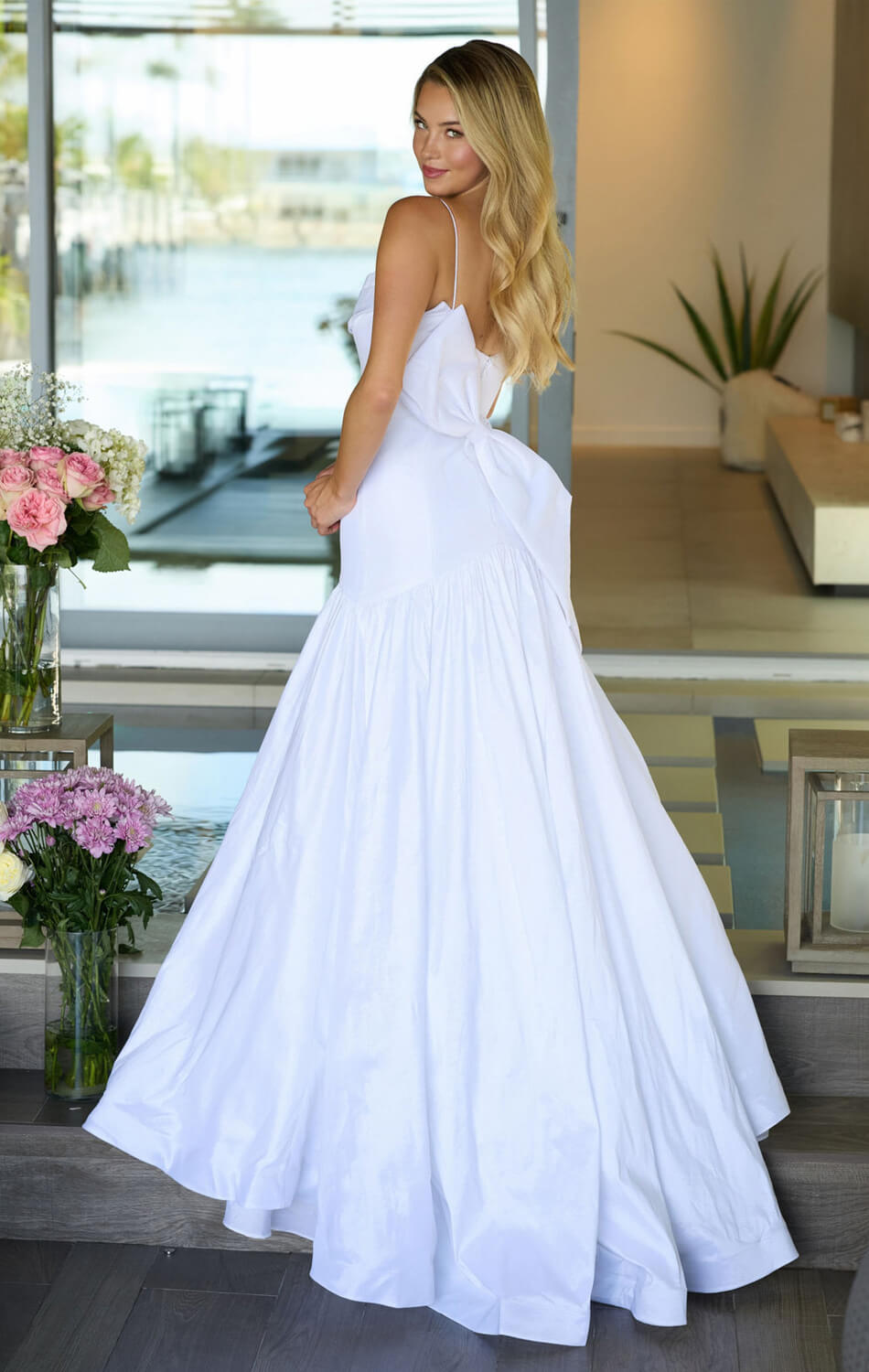 26422 - Ava Presley - Taffeta Mermaid Gown With Bow