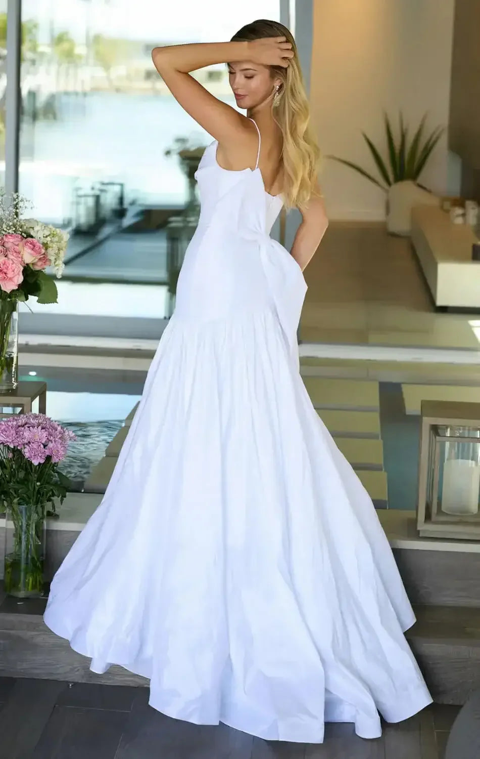 26422 - Ava Presley - Taffeta Mermaid Gown With Bow