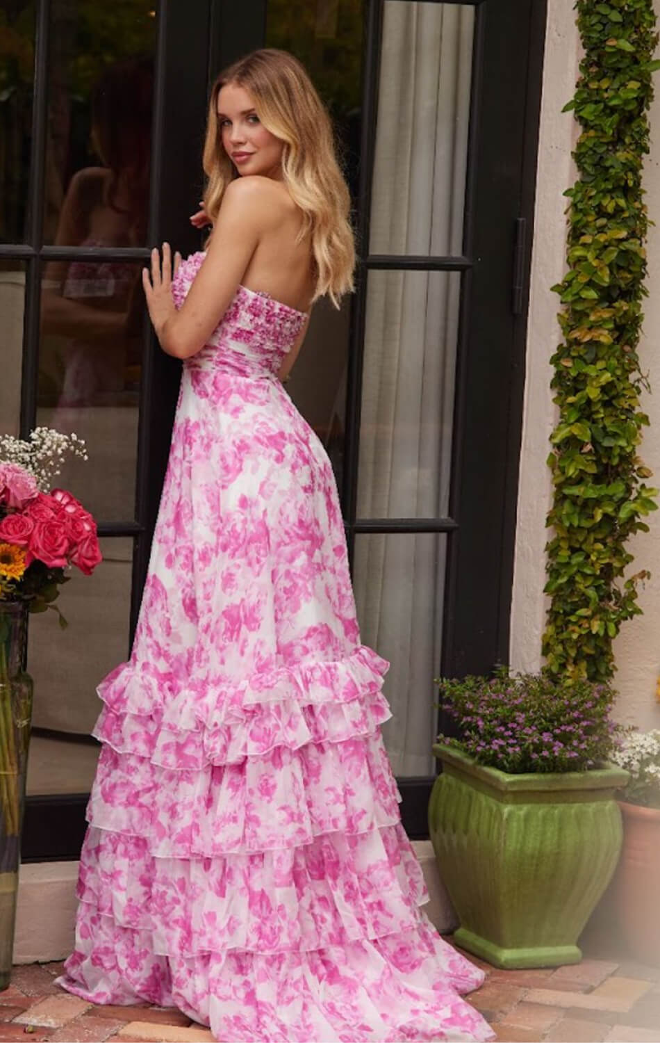 40026 - Ava Presley - Chiffon Floral Print Dress with Cut-out