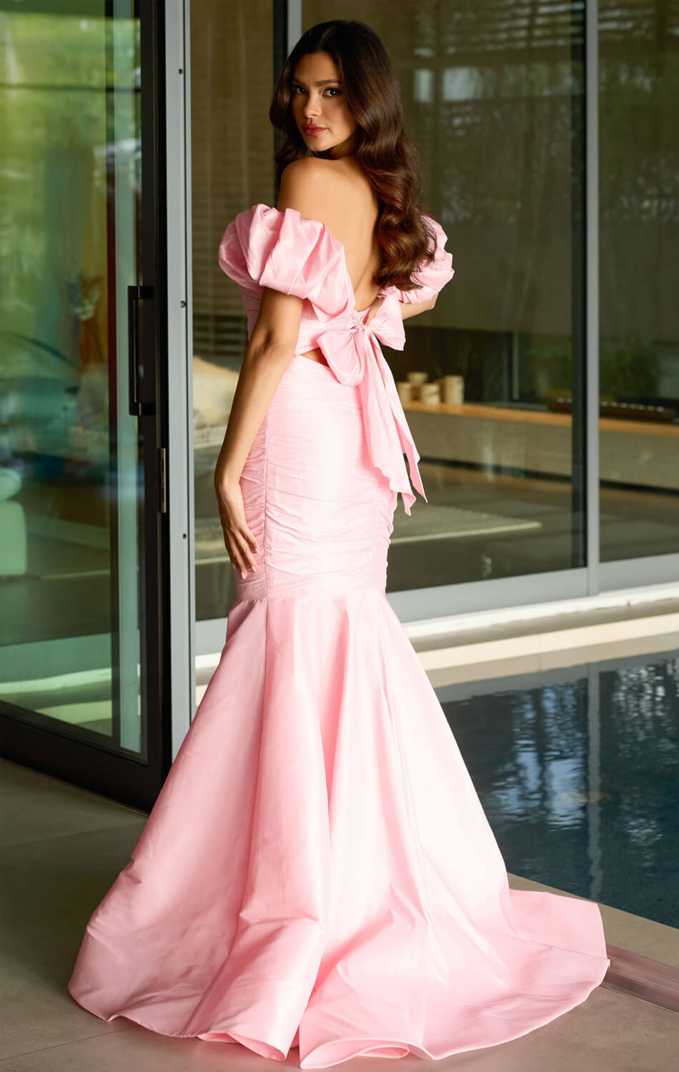 47172 - Ava Presley - Puff Sleeve Mermaid Gown With Bow