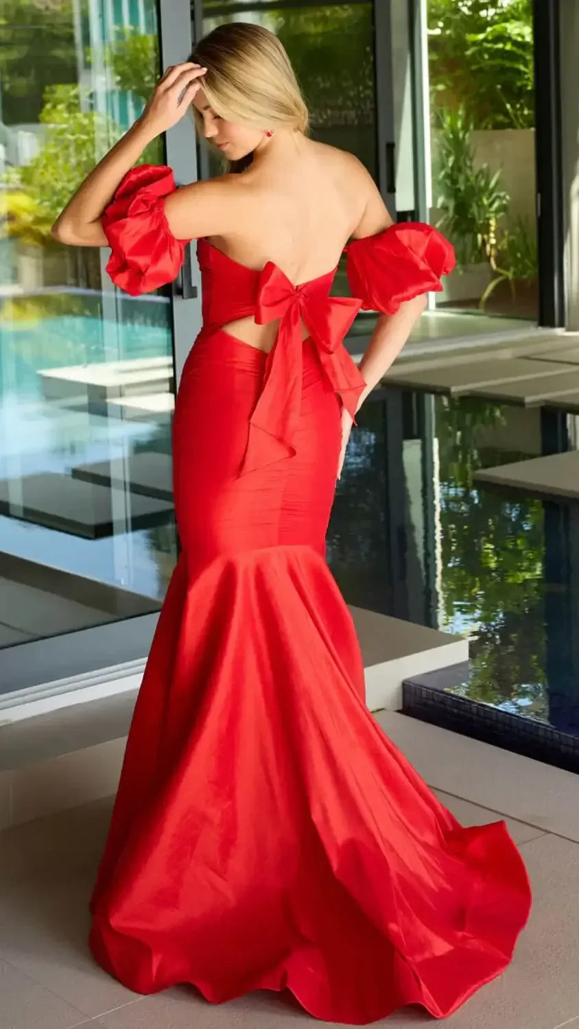 47172 - Ava Presley - Puff Sleeve Mermaid Gown With Bow