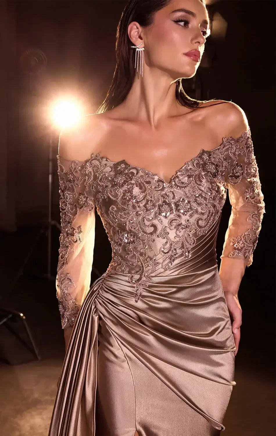 Donna Gown - Evening Dress with Sleeves