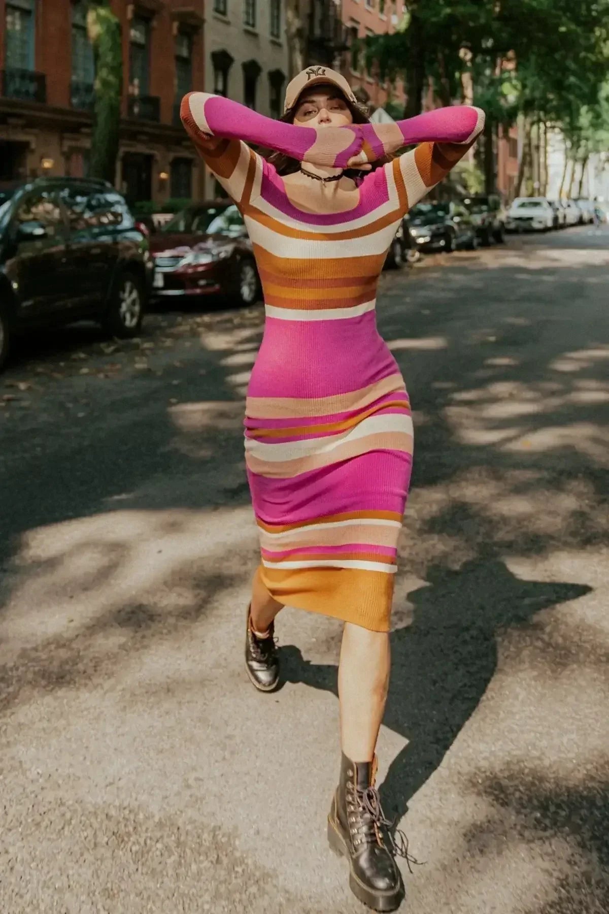 URBAN STRIPES - SWEATER DRESS - MAGENTA