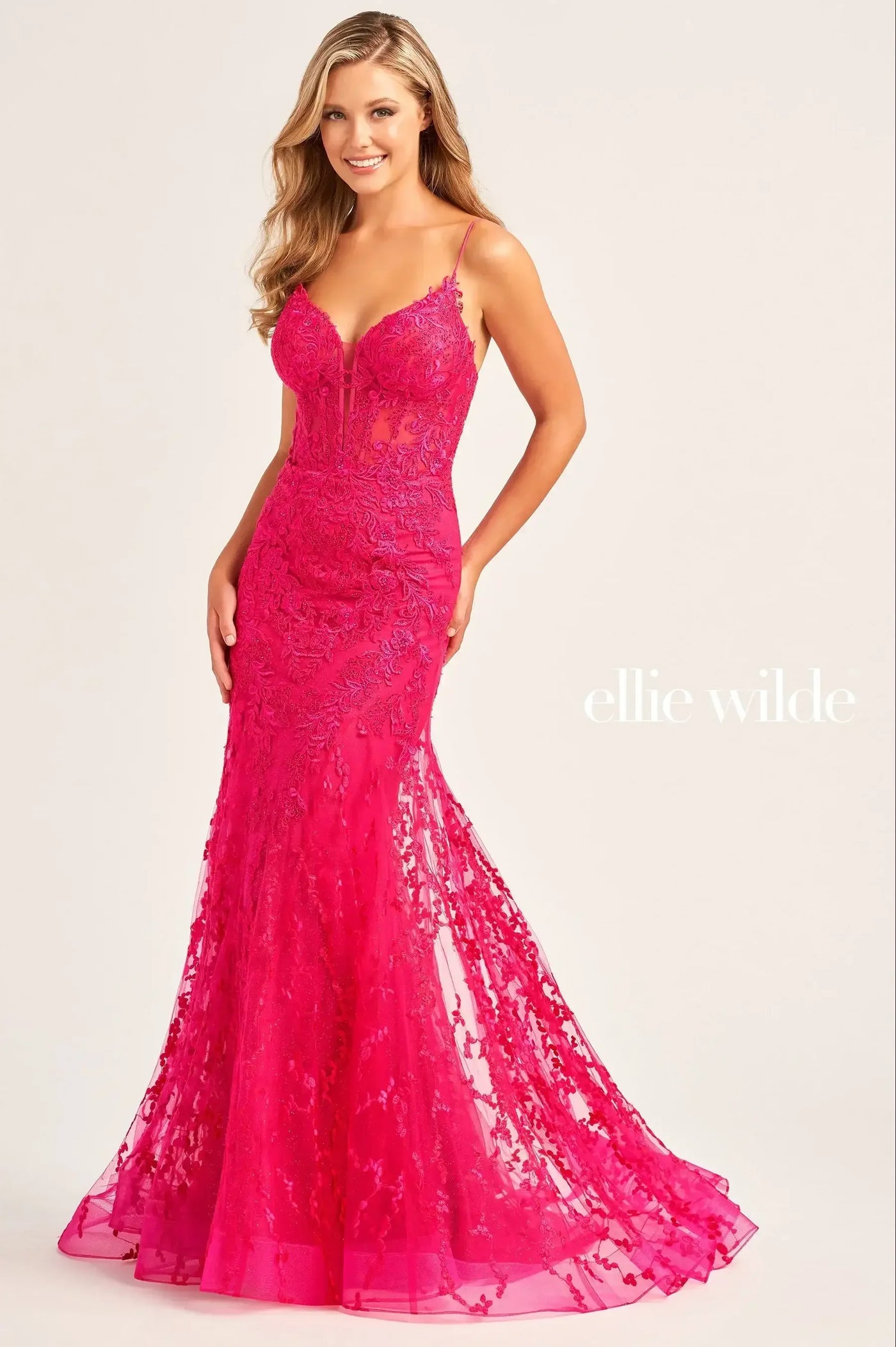 EW35010 - Ellie Wilde