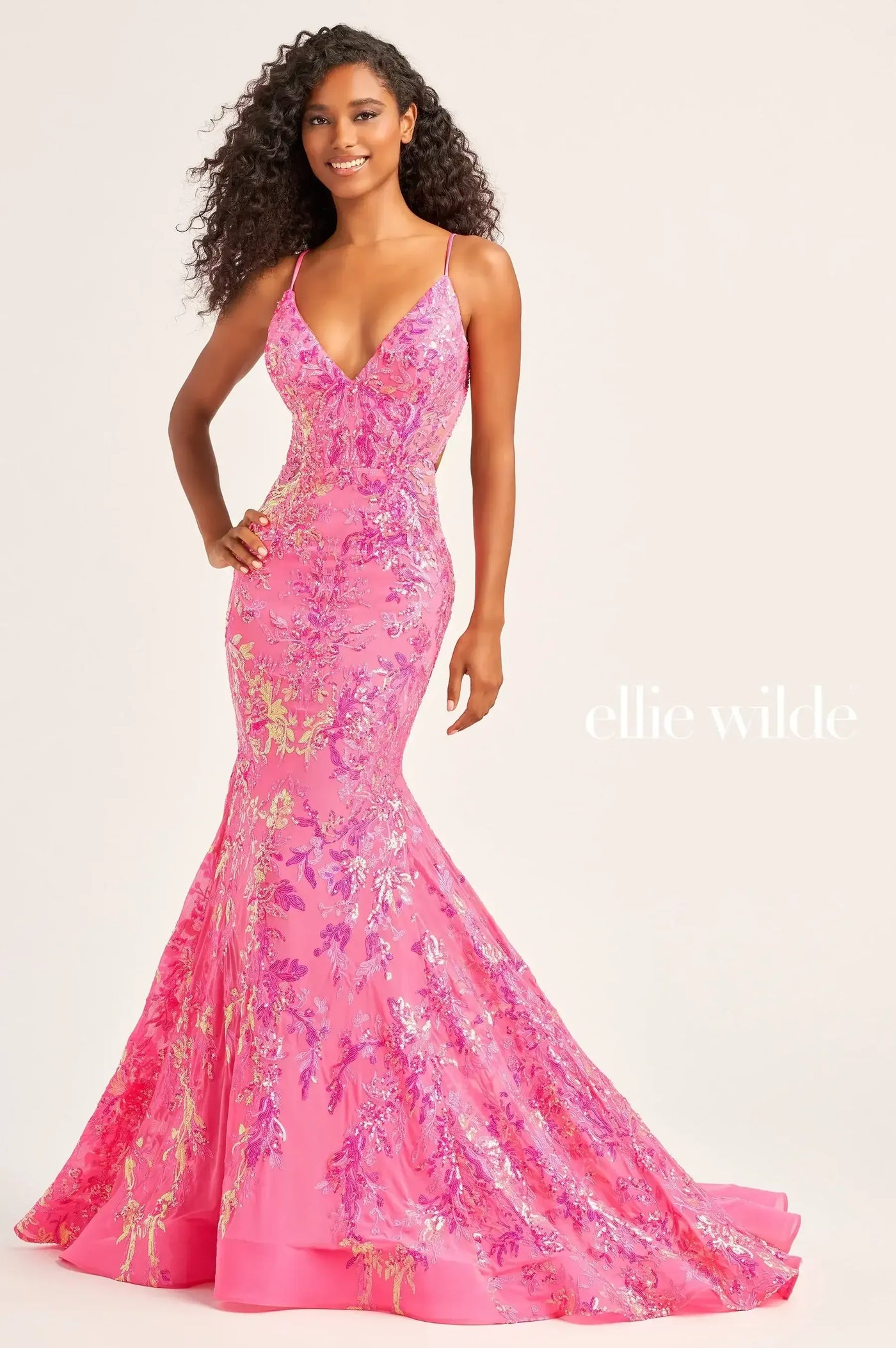 EW35011 - Ellie Wilde