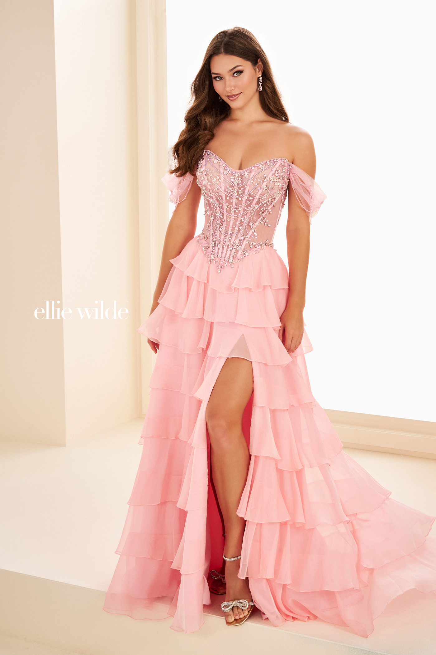 EW37018 - Ellie Wilde