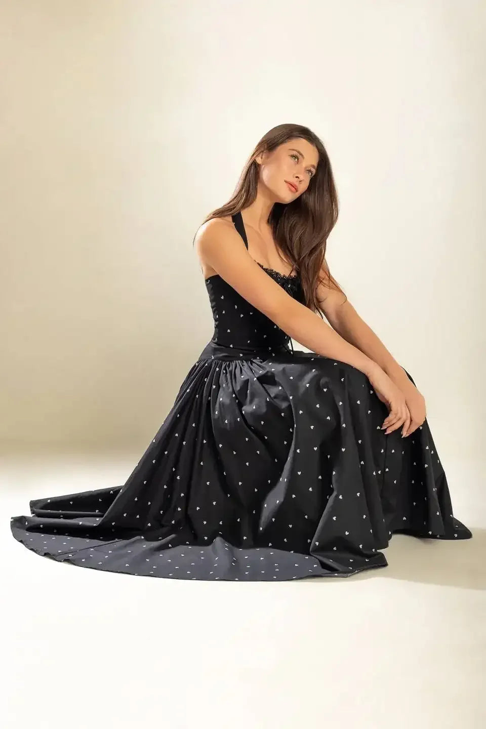 HEART PRINT HALTER DRESS - BLACK