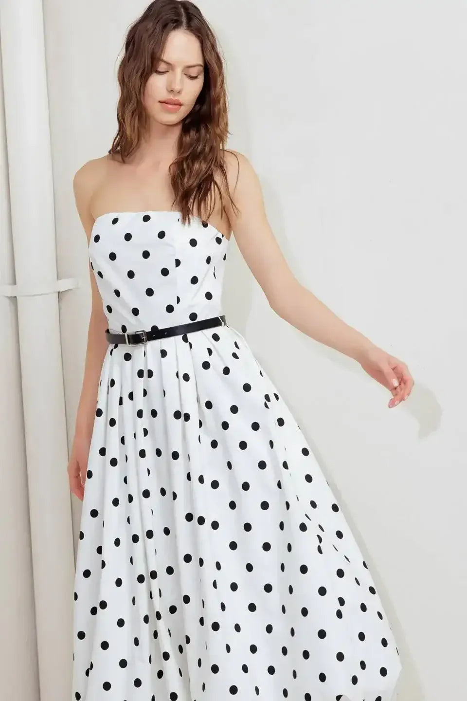 WHITE & BLACK POLKA DOT BUBBLE HEM MIDI DRESS
