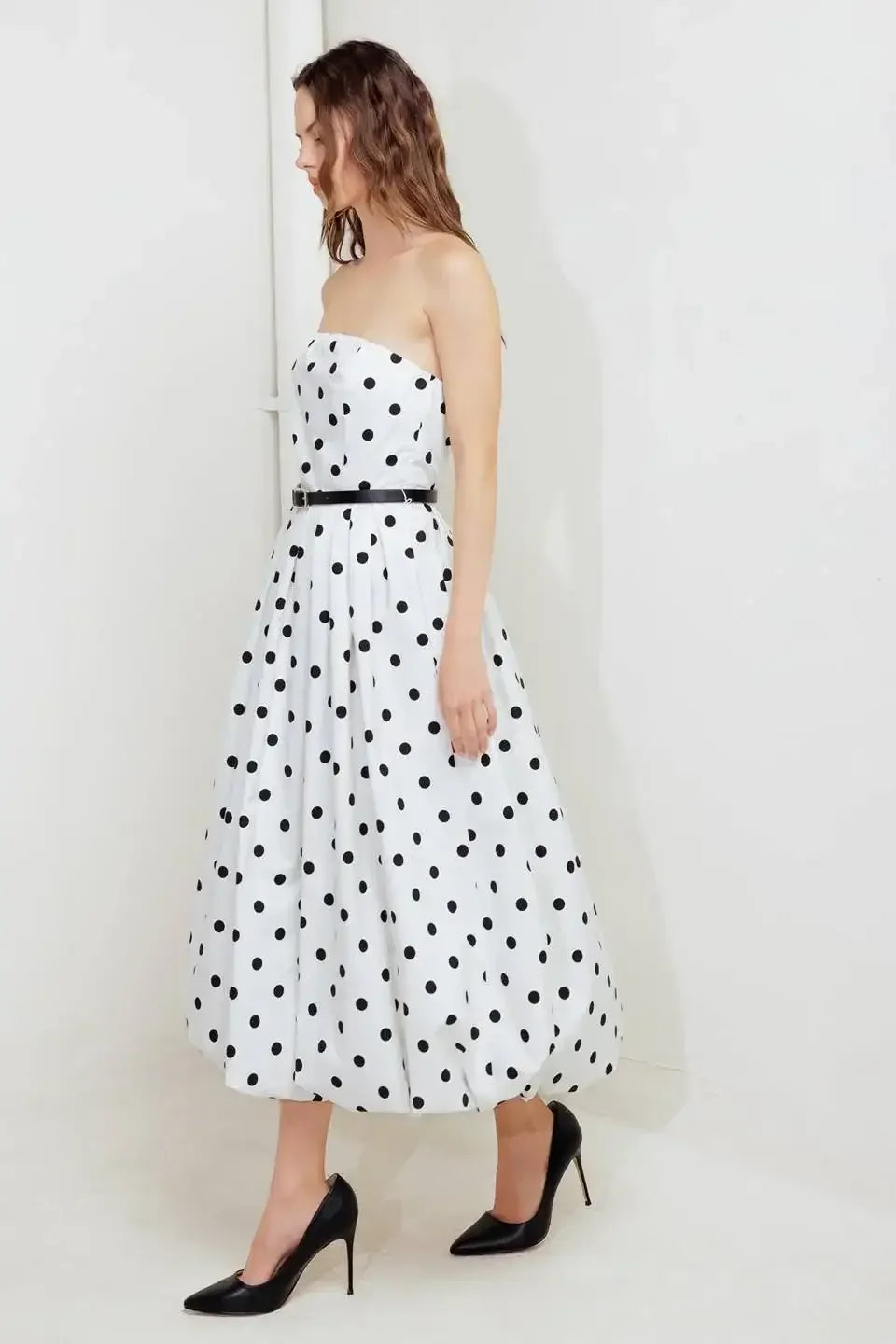 WHITE & BLACK POLKA DOT BUBBLE HEM MIDI DRESS