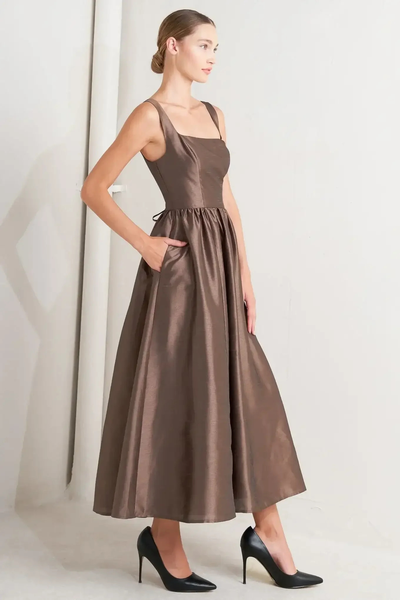 CAFÉ LUSTER BROWN MIDI DRESS