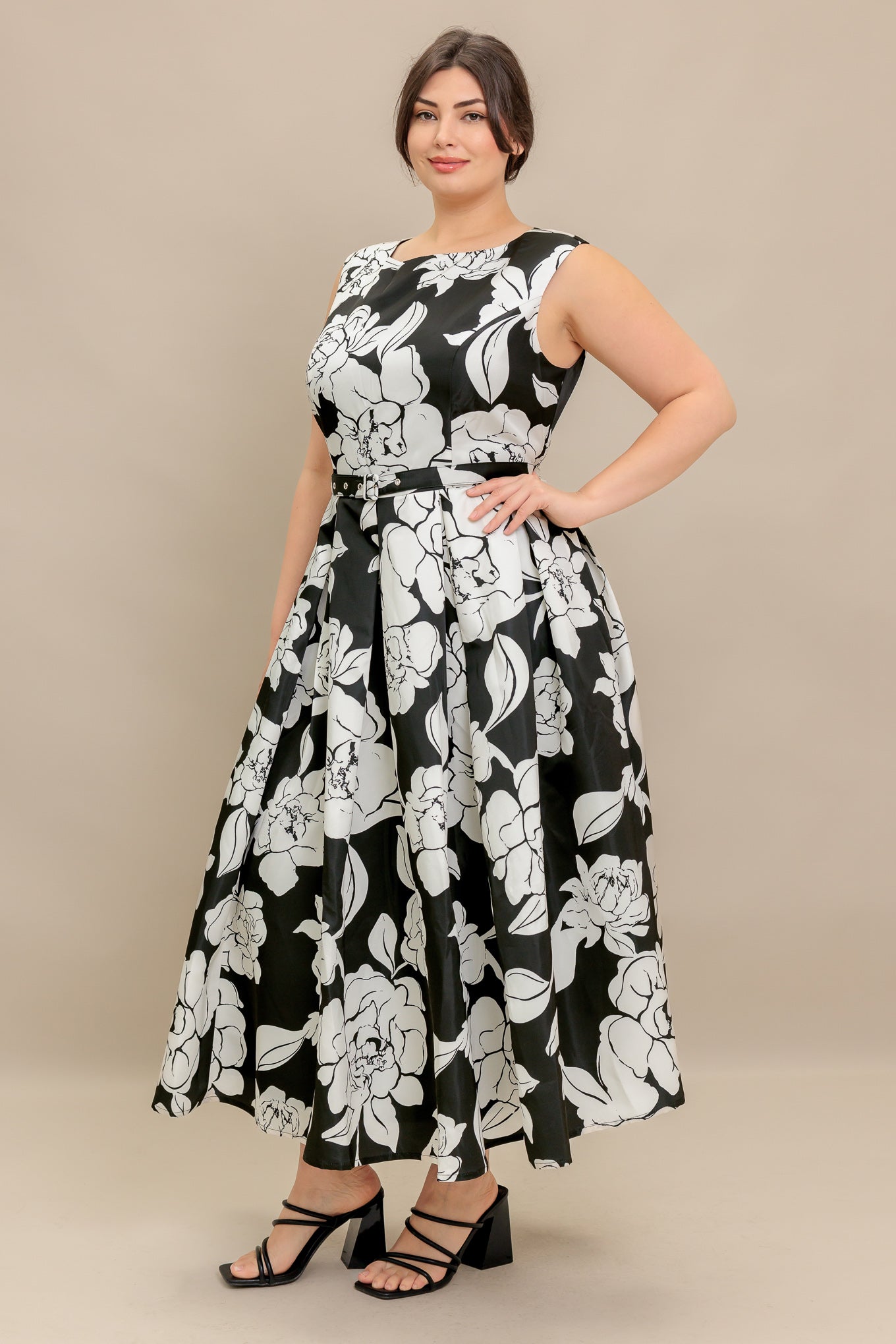 SILENT HEART BLACK FLORAL MIDI DRESS