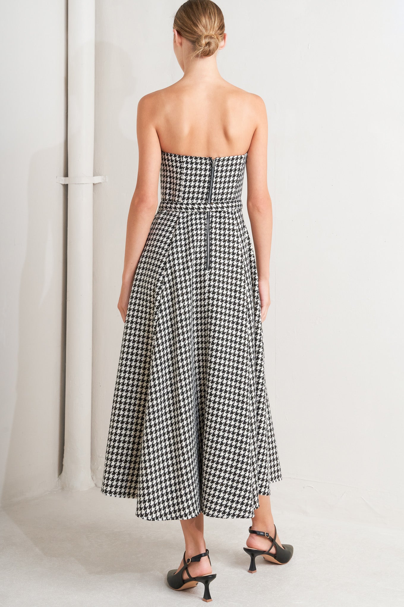 MONOCHROME BALLET HOUNDSTOOTH MIDI DRESS