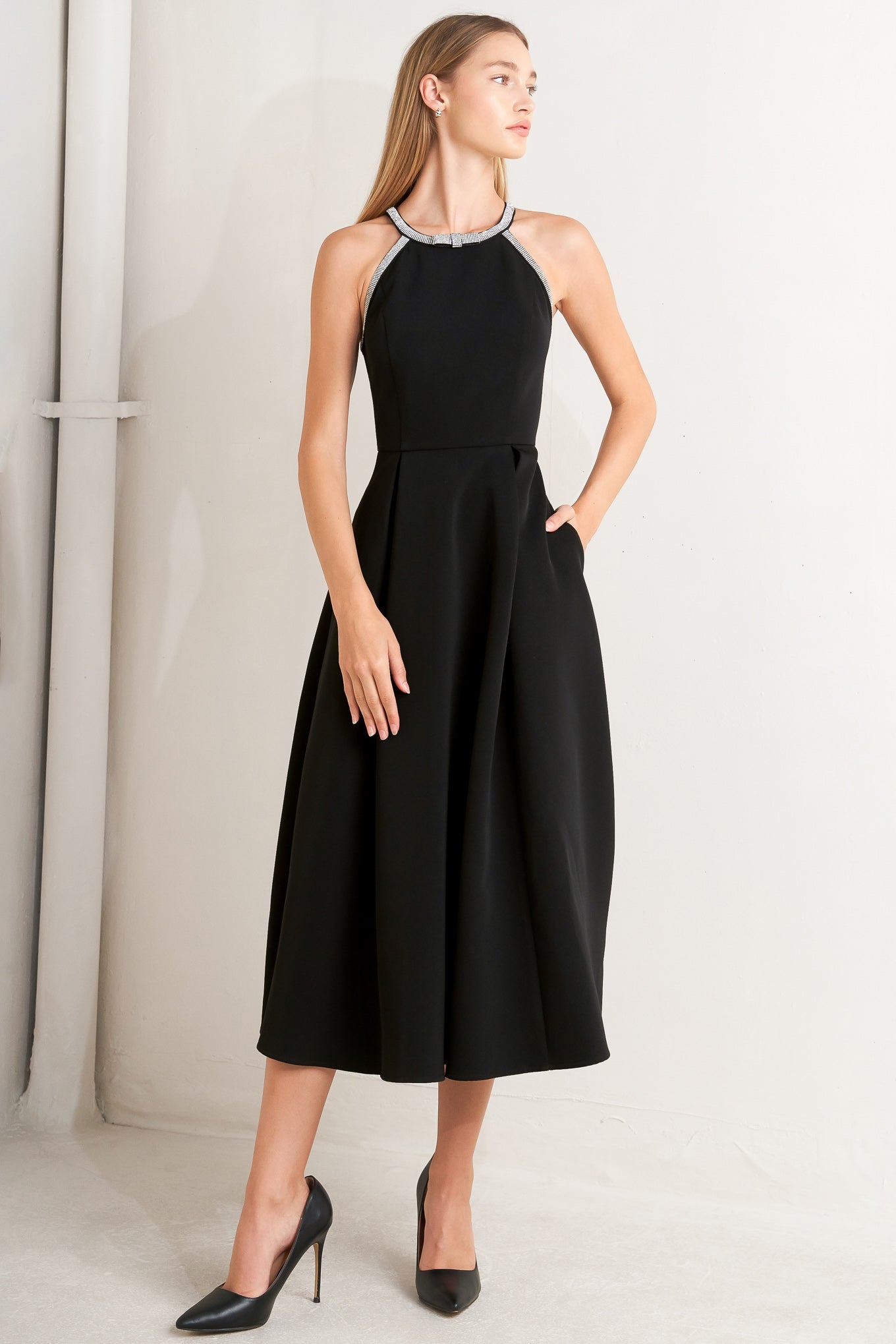 GALAXY CHARM BLACK MIDI DRESS