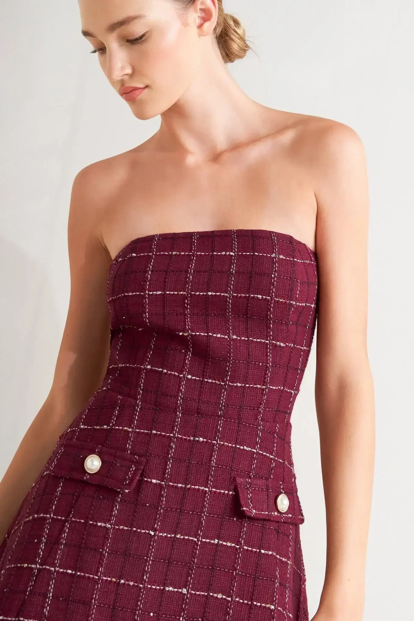 TWEED STRAPLESS MINI DRESS - WINE