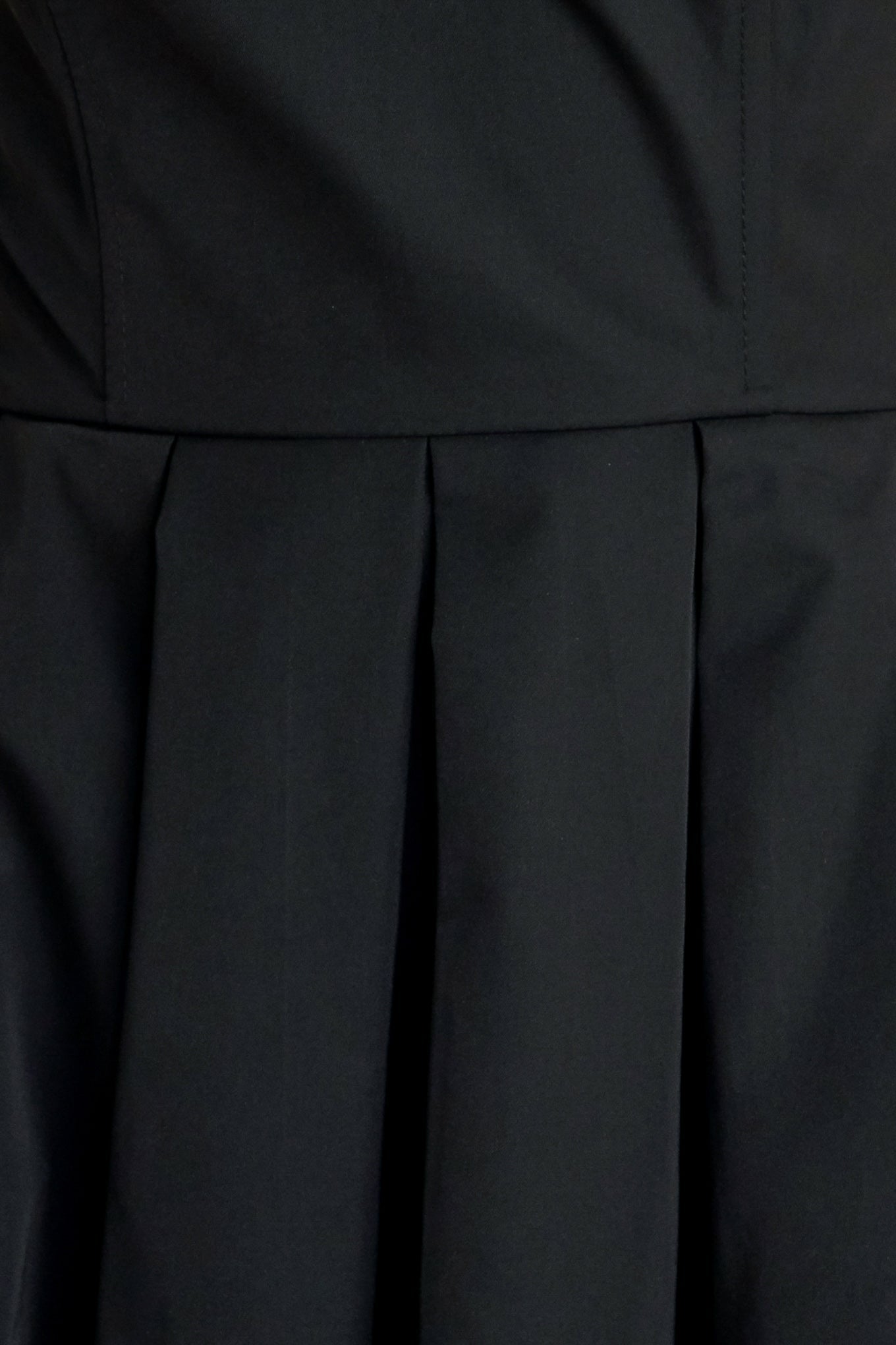 GALA NOIR BLACK SCOOP NECK STRAPLESS MIDI DRESS