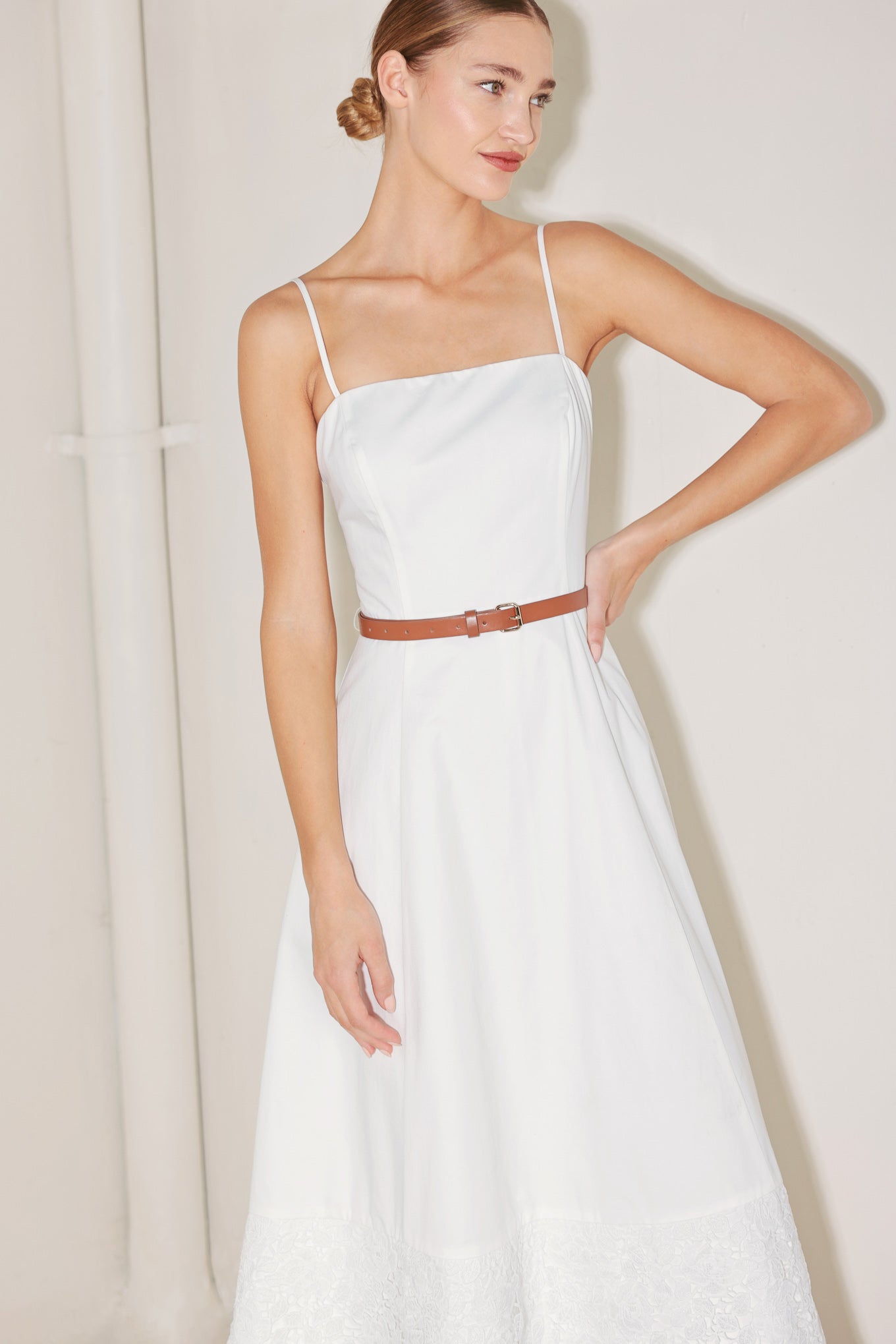 DELICATE ICON WHITE MIDI DRESS