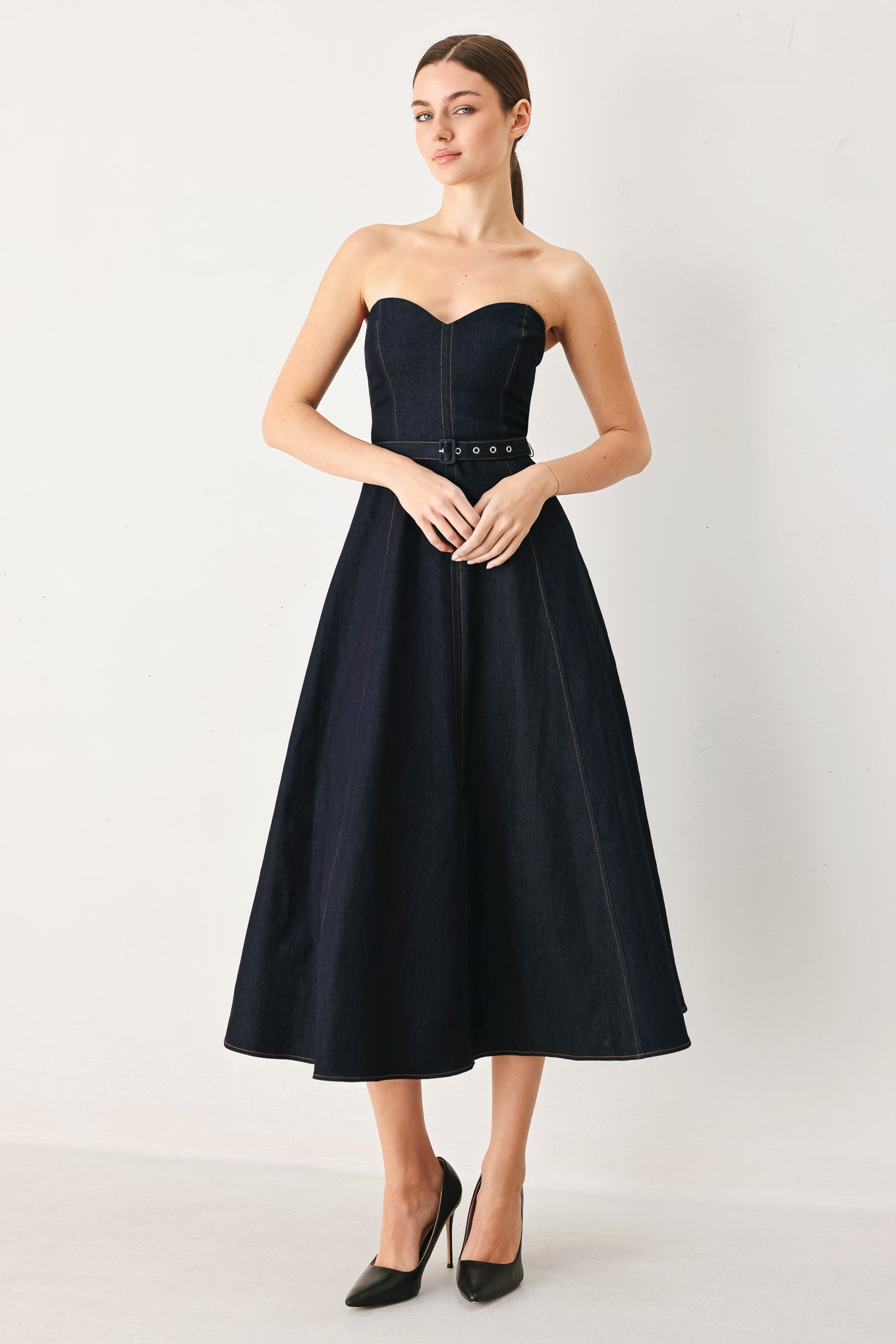 ICONIC INDIGO - STRAPLESS DARK DENIM MIDI DRESS