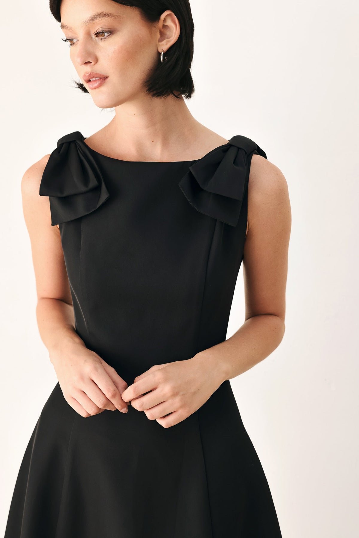 NOIR NIGHTS - BOW SHOULDER BLACK MIDI DRESS | Lady Black Tie