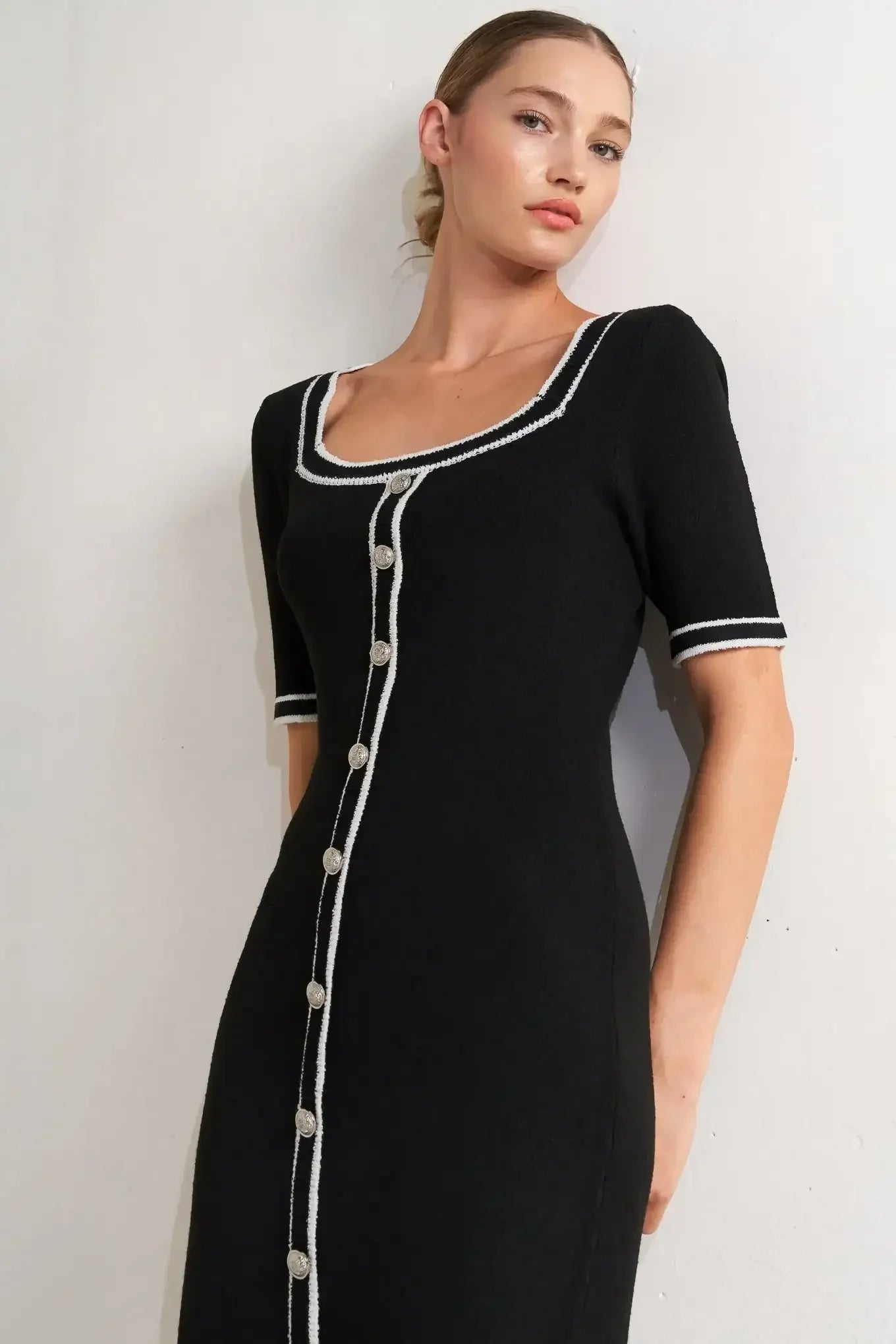 MODERN CLASSIC SWEATER KNIT MIDI DRESS