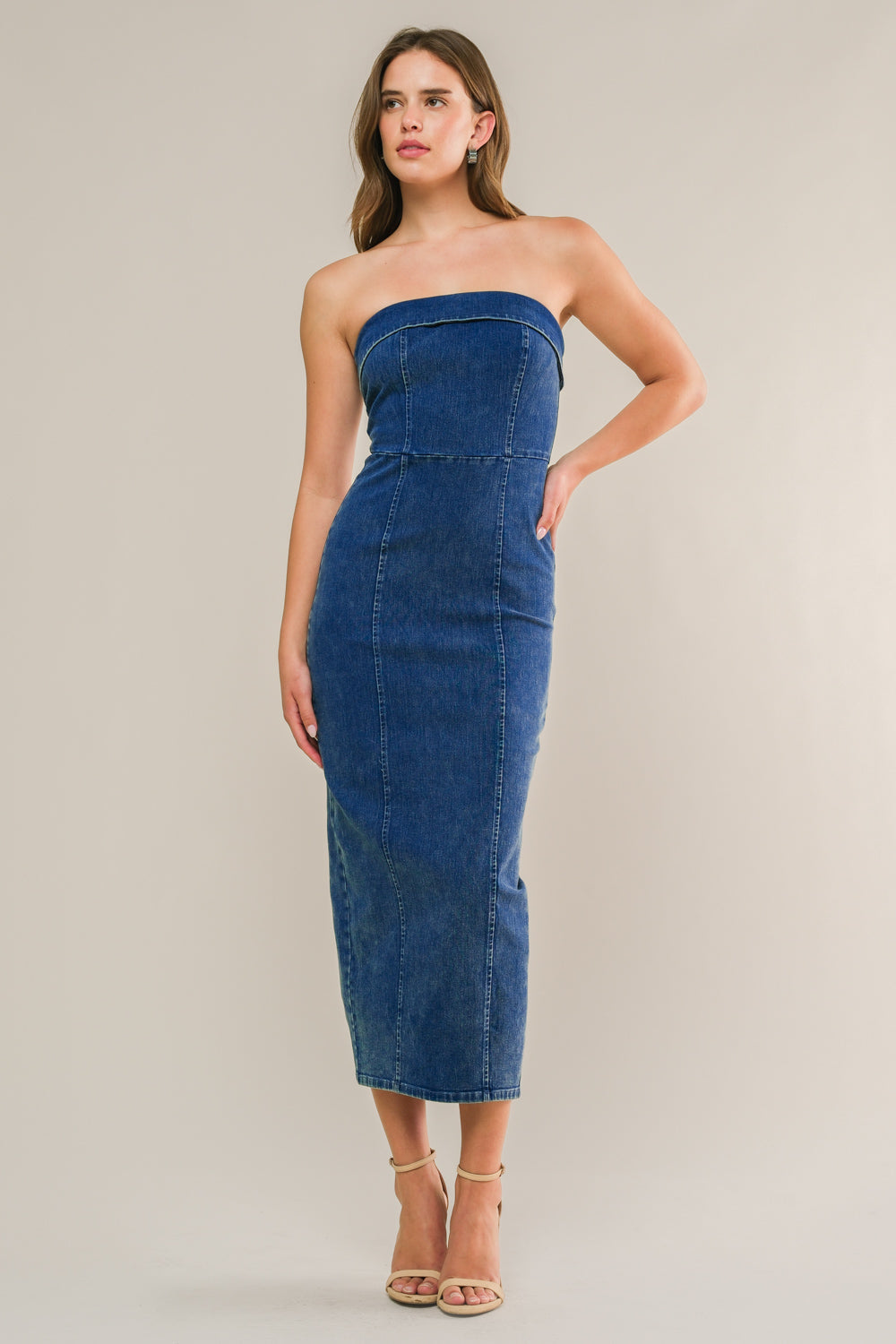 BLUE CRUSH STRAPLESS BODYCON DENIM MIDI DRESS