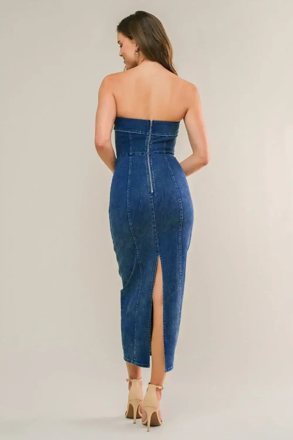 BLUE CRUSH STRAPLESS BODYCON DENIM MIDI DRESS