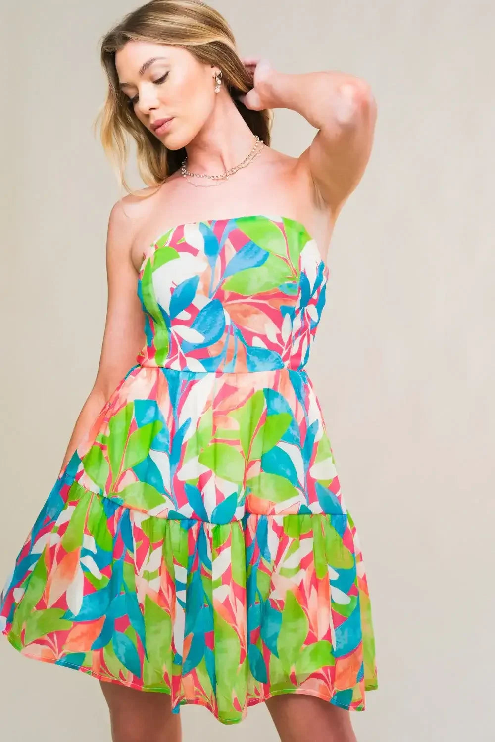 LYNDA STRAPLESS LEAF PRINT MINI DRESS