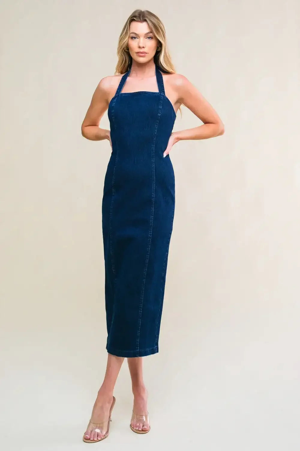 SO QUINTESSENTIAL - BODYCON HALTER DENIM MIDI DRESS