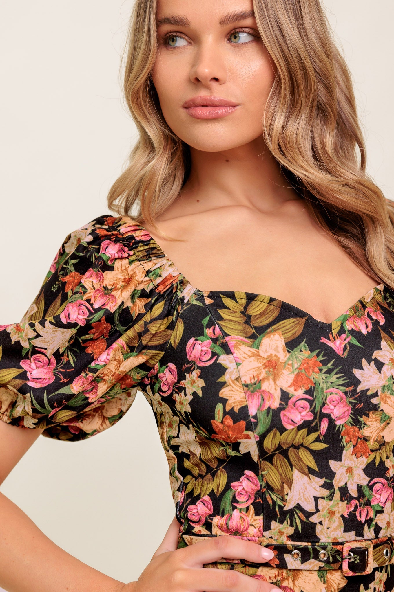 SWEET AT HEART MIDI DRESS - BLACK FLORAL FITTED DRESS