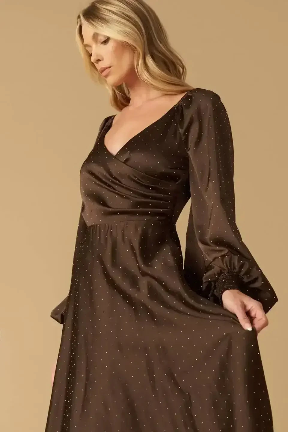 ROMANTIC LOVE - BROWN LONG SLEEVE MIDI DRESS