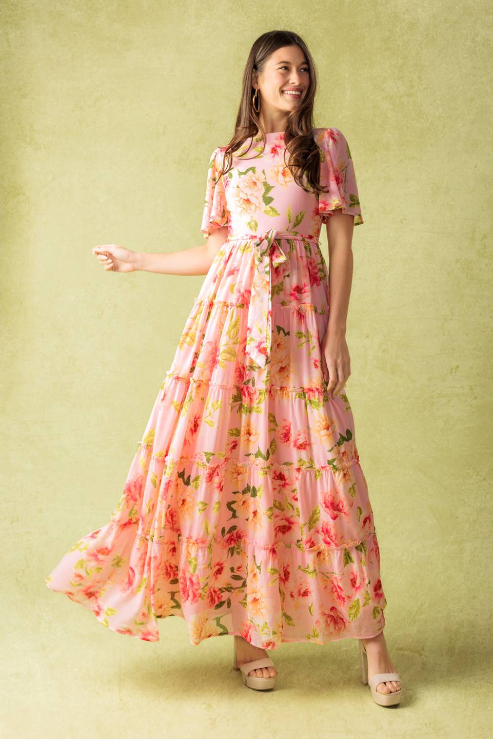 CARRIAGE RIDE ROMANCE - PINK FLORAL MAXI DRESS