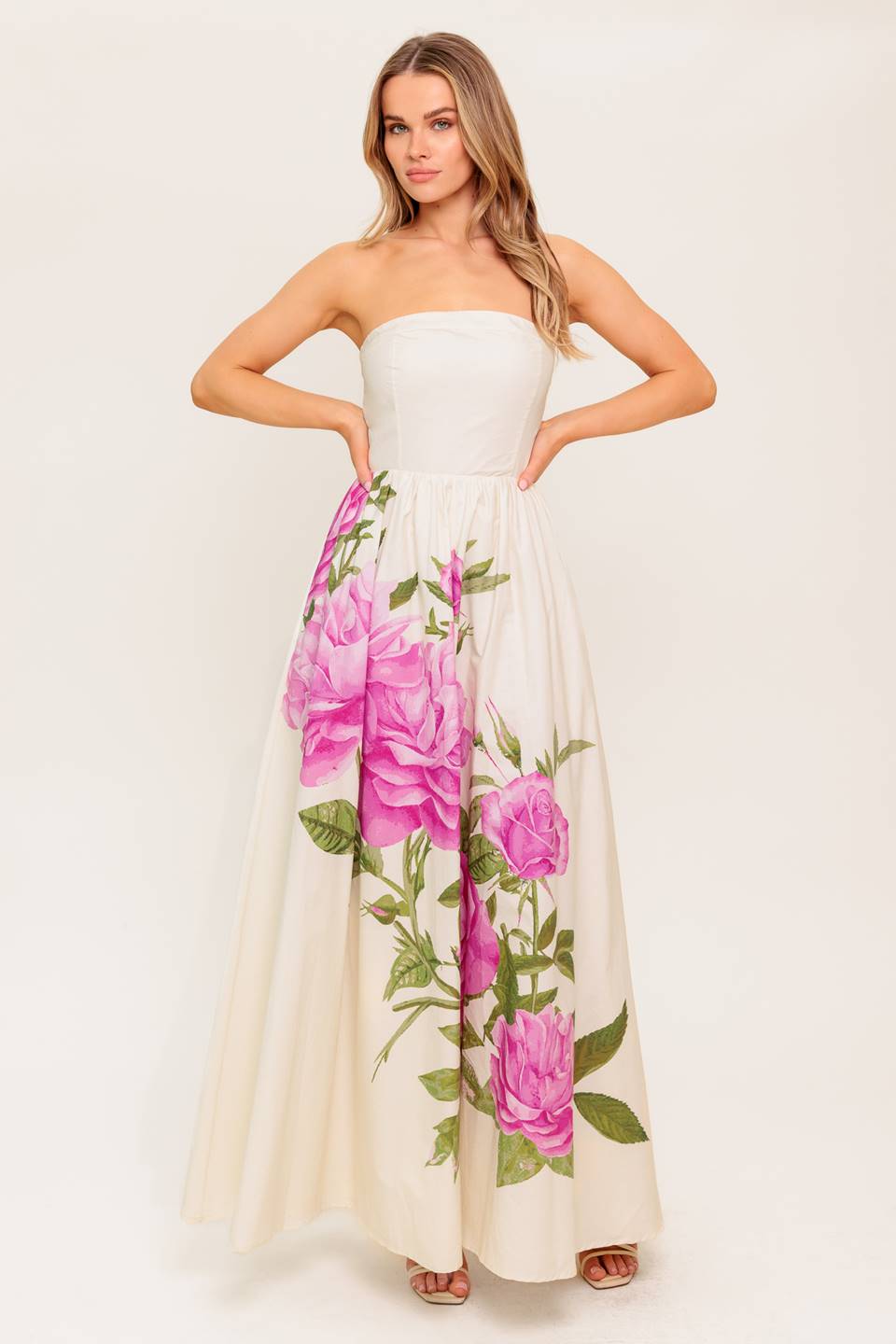 CAUGHT IN THE BREEZE STRAPLESS FLORAL MAXI DRESS LADY BLACK TIE
