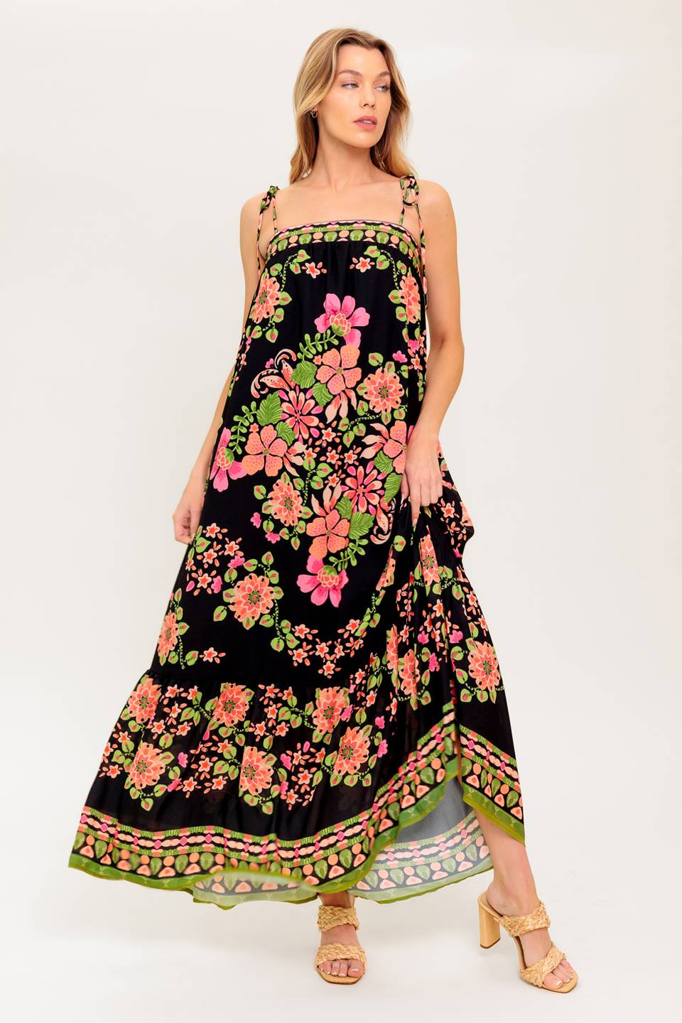 SUMMER GLOW FLORAL MAXI DRESS - BLACK