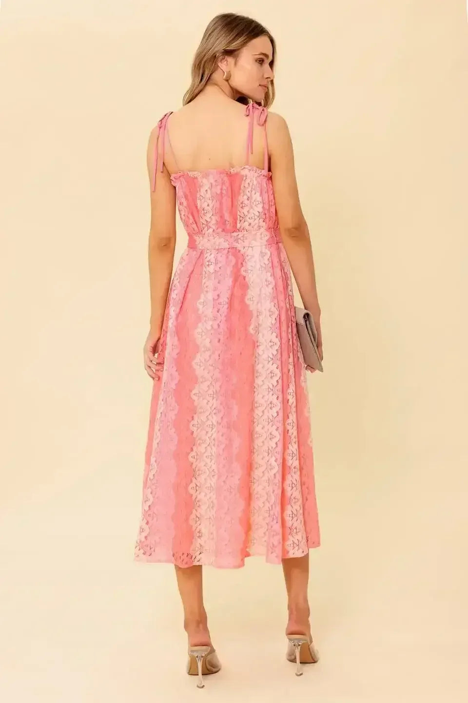 TAILOR MADE LACE MIDI DRESS - PEACH