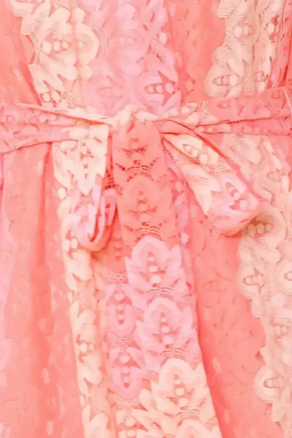 TAILOR MADE LACE MIDI DRESS - PEACH