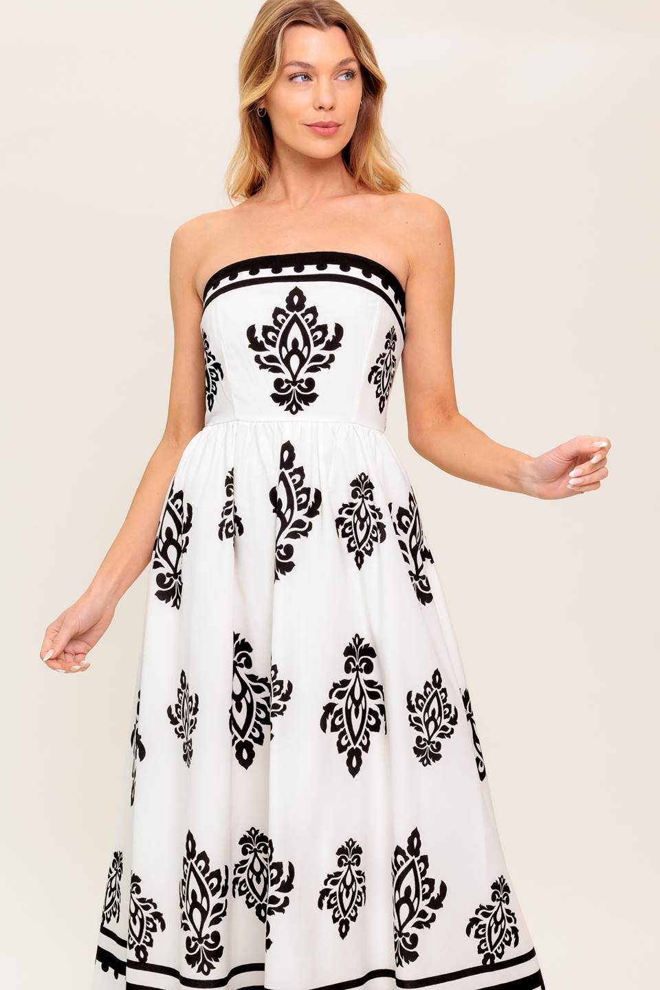 CAFE IN PARIS STRAPLESS MIDI DRESS - IVORY & BLACK