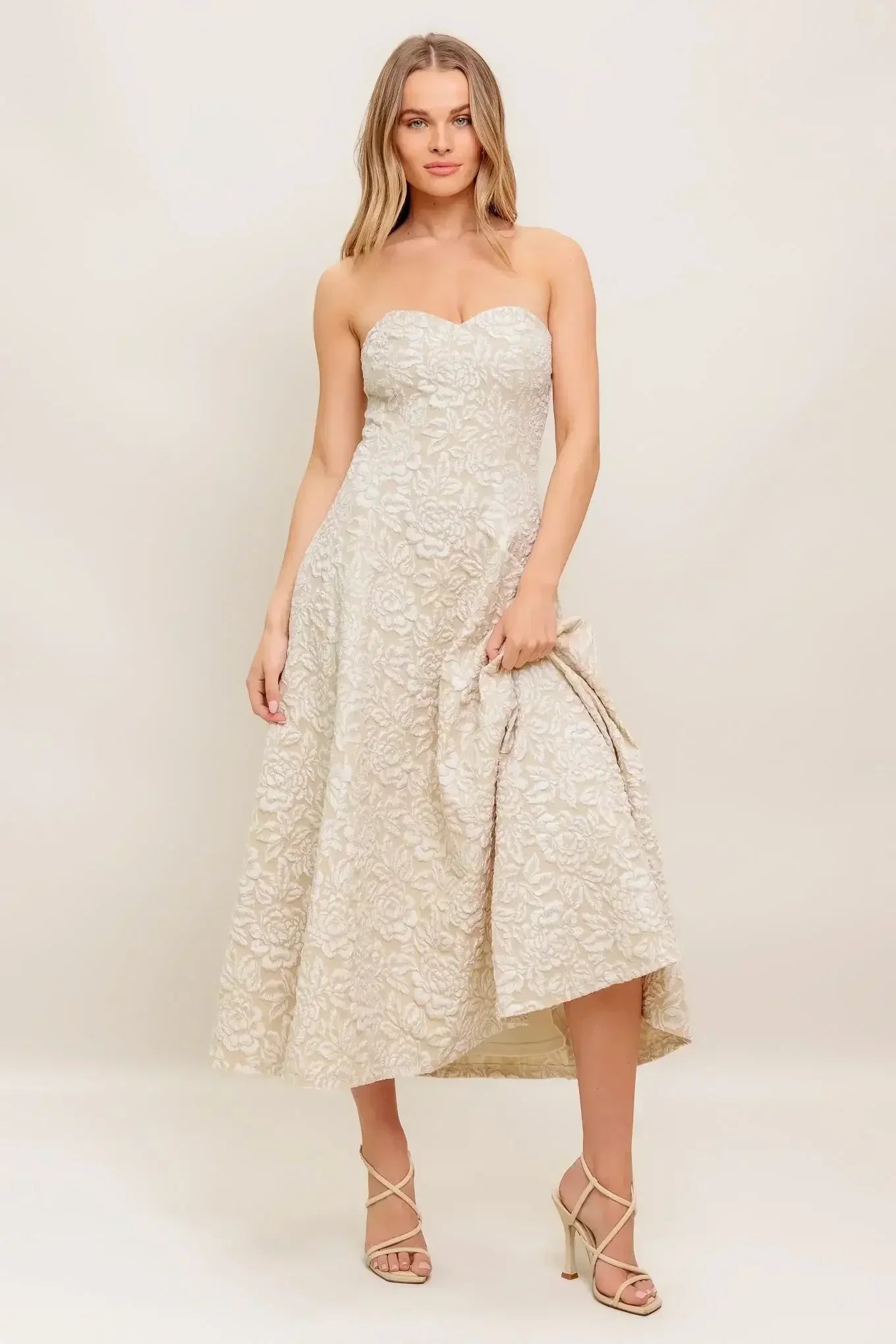 TEXTURED BLOSSOM STRAPLESS MIDI DRESS - BEIGE