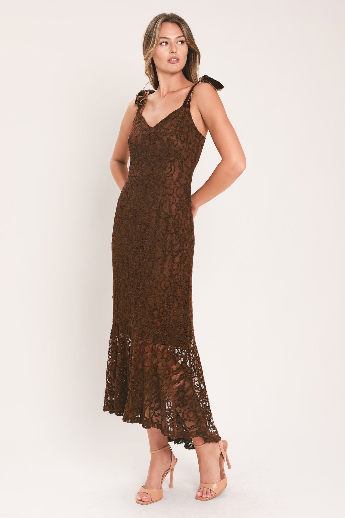 AUTUMN ROMANCE - CHESTNUT LACE & VELVET MIDI DRESS | Lady Black Tie