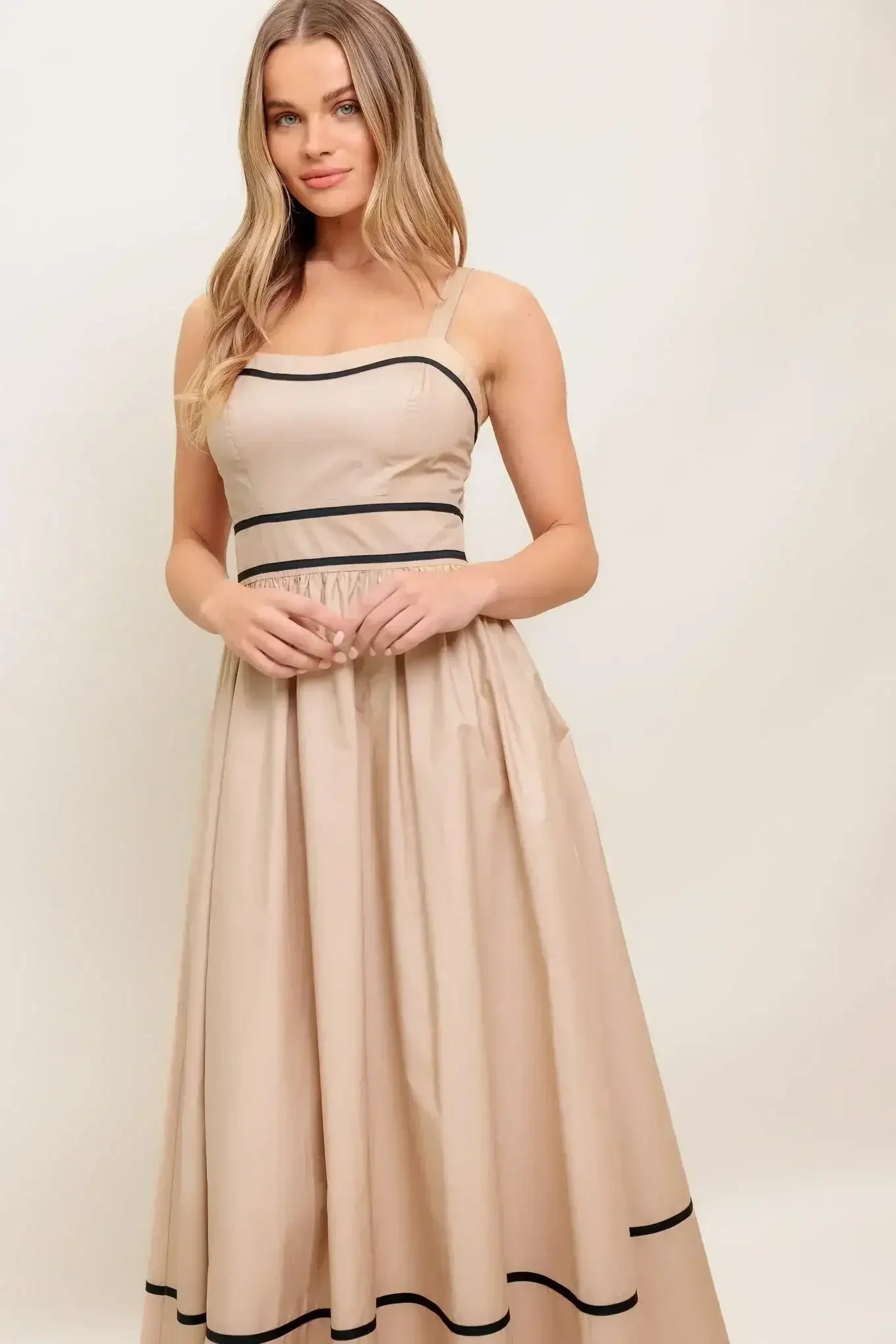 BLUEBELL BREEZE - BLUE FLORAL MIDI DRESS