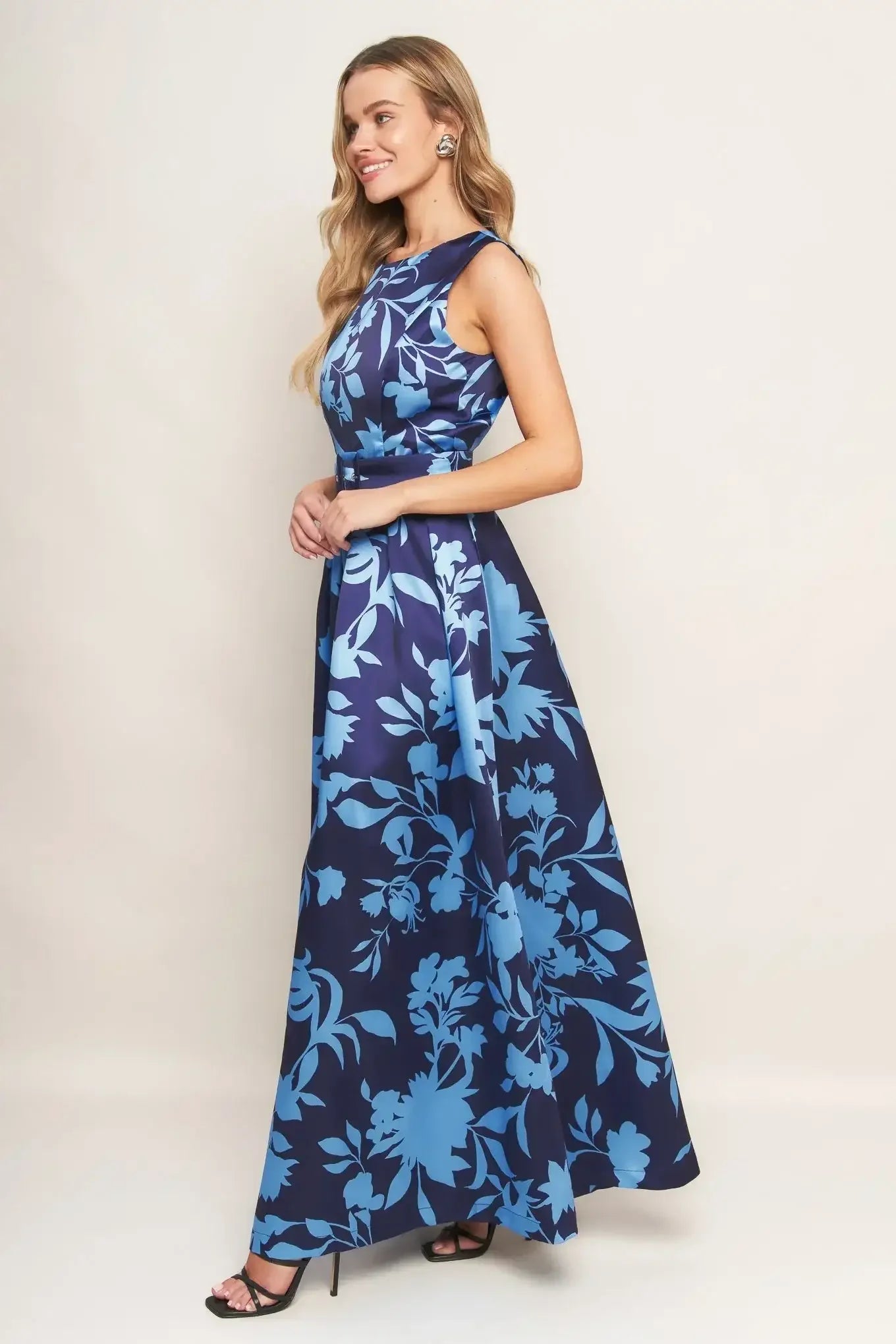 SAPPHIRE FLORAL MAXI DRESS