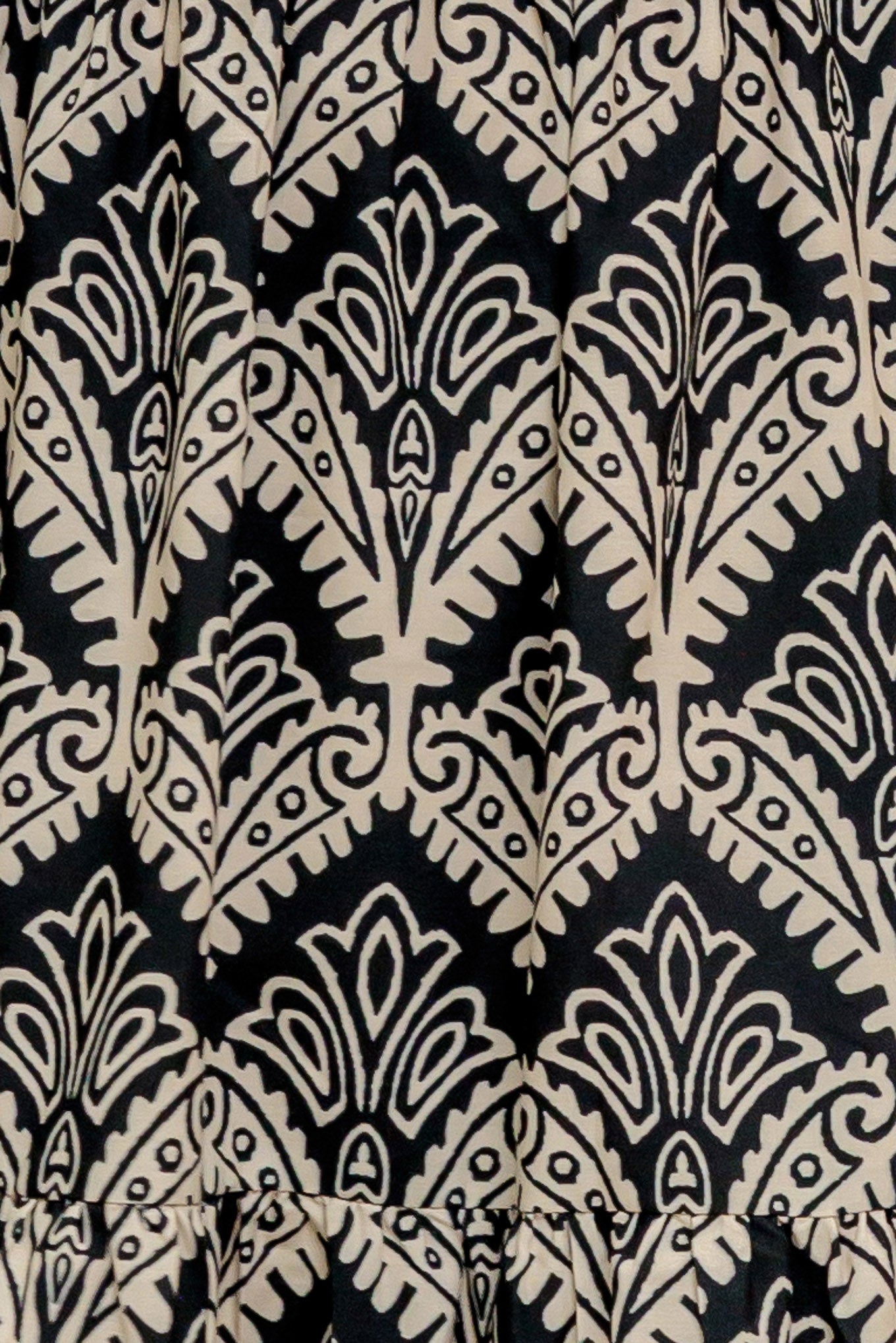 Hazelwood Garden Maxi Dress - Black & Ivory