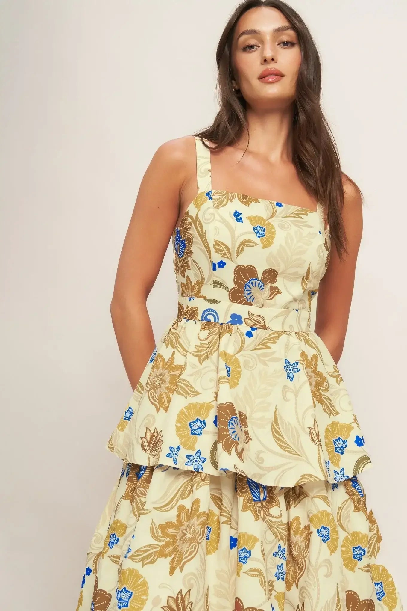 IVORY & BROWN PRINT TIERED MAXI DRESS