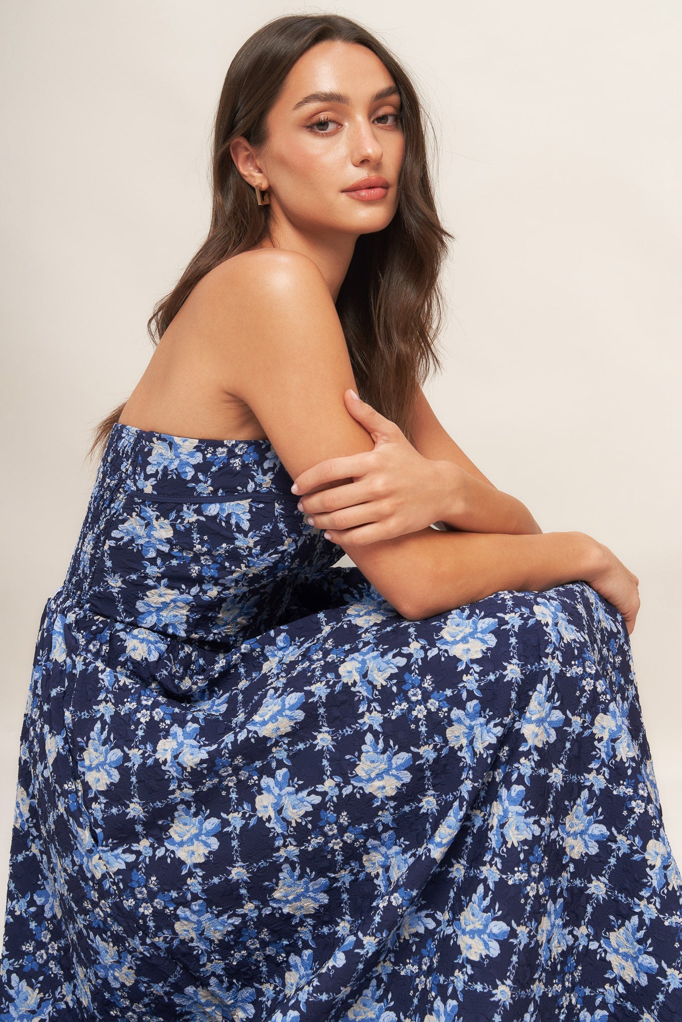 BLUE RENAISSANCE STRAPLESS MIDI DRESS