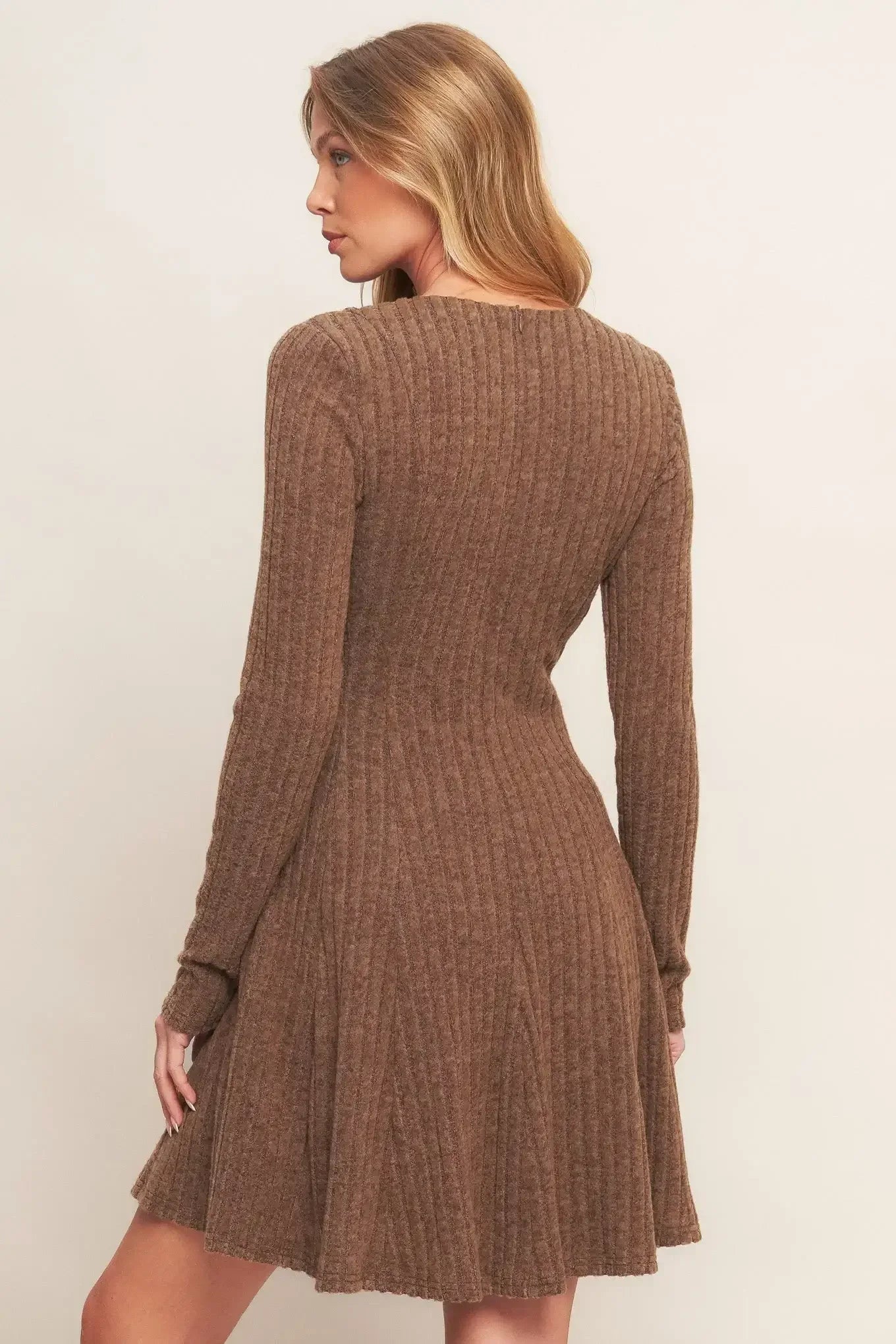 AUTUMN COFFEE DATE - BROWN KNIT MINI DRESS