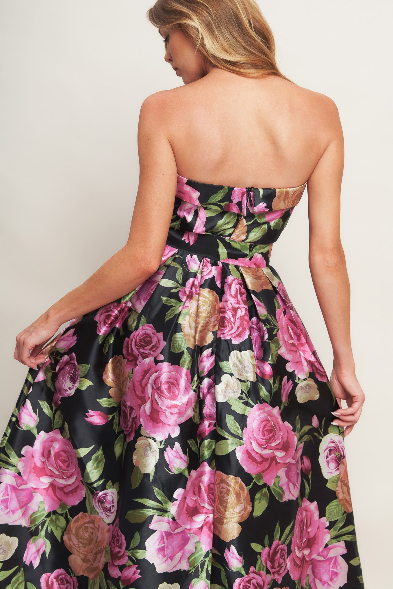 GLAMOUR GARDEN FLORAL MAXI DRESS