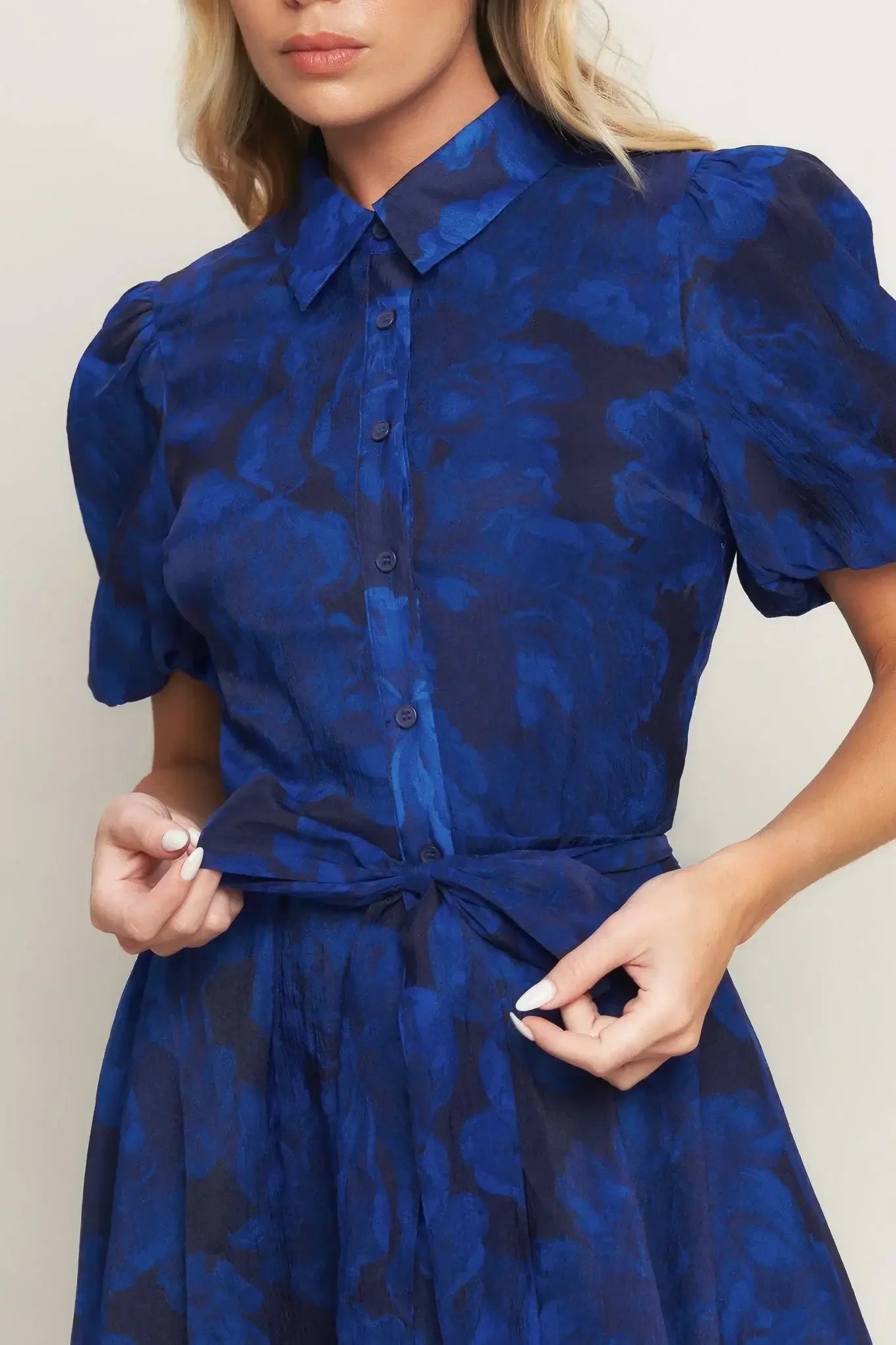 TWILIGHT MUSE NAVY FLOWER PRINT MIDI DRESS