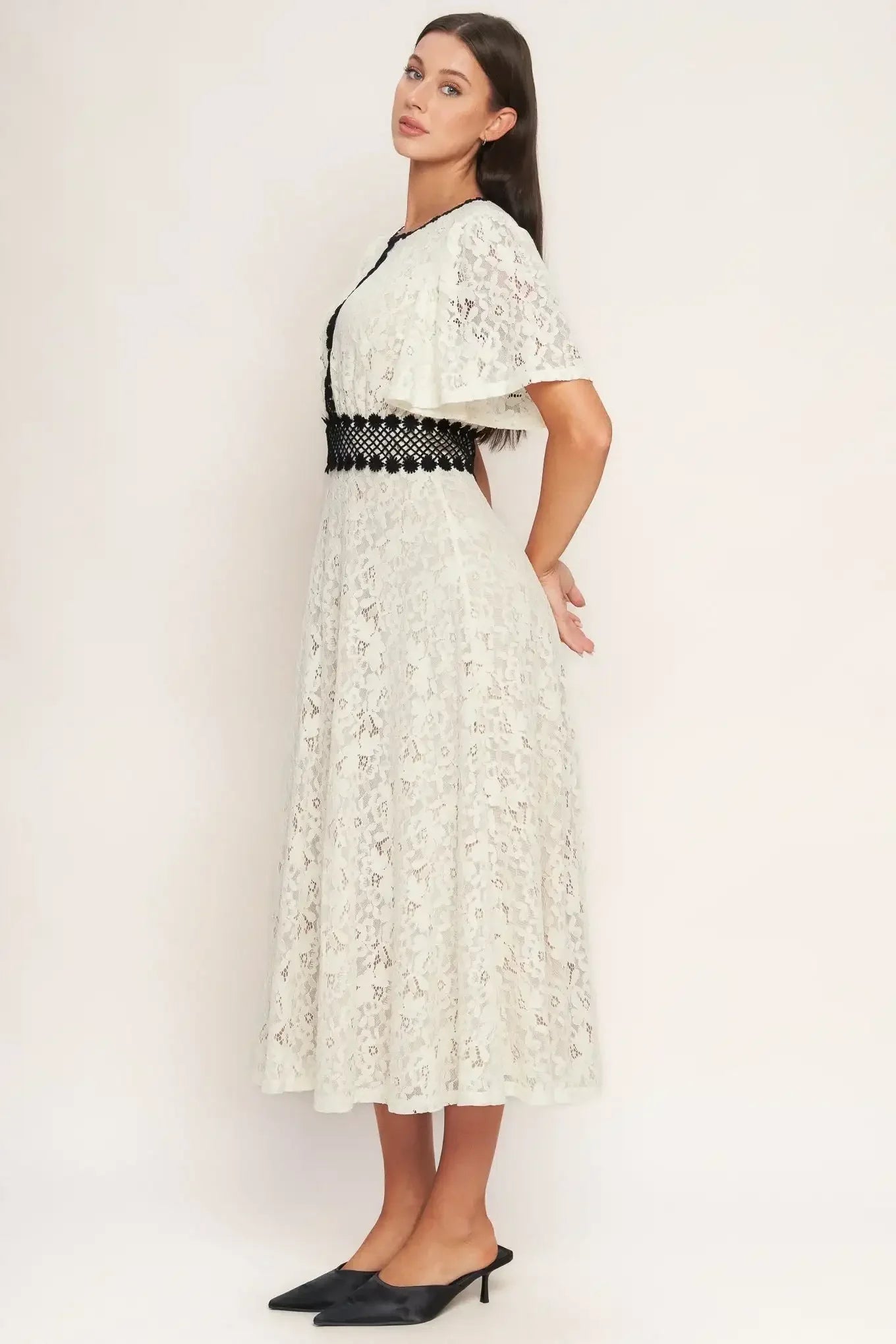 CONTRAST BLACK & IVORY LACE MIDI DRESS
