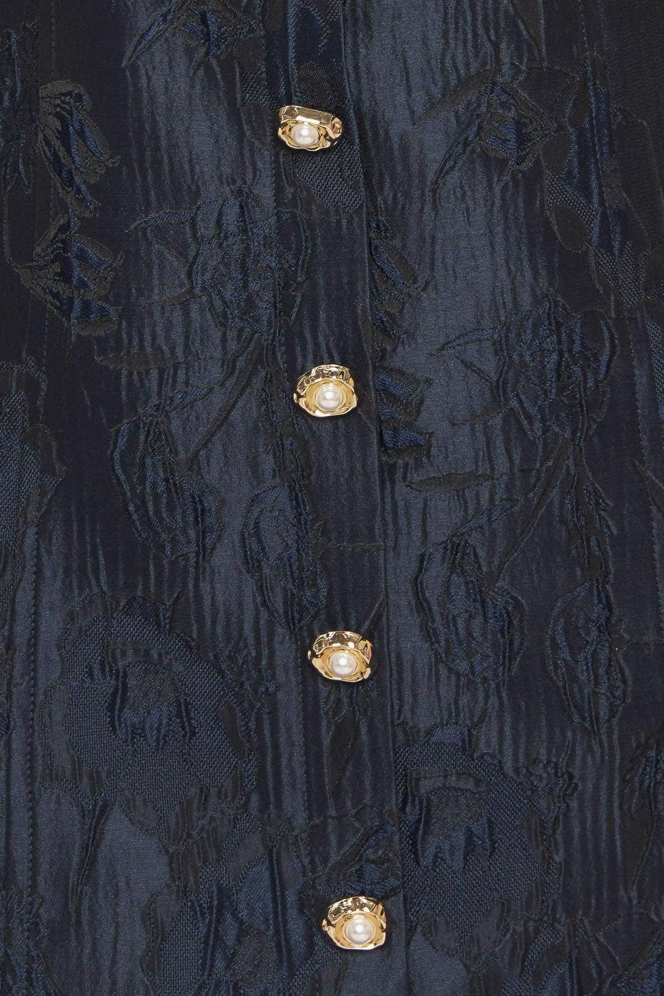 Dark blue dress with puff sleeves