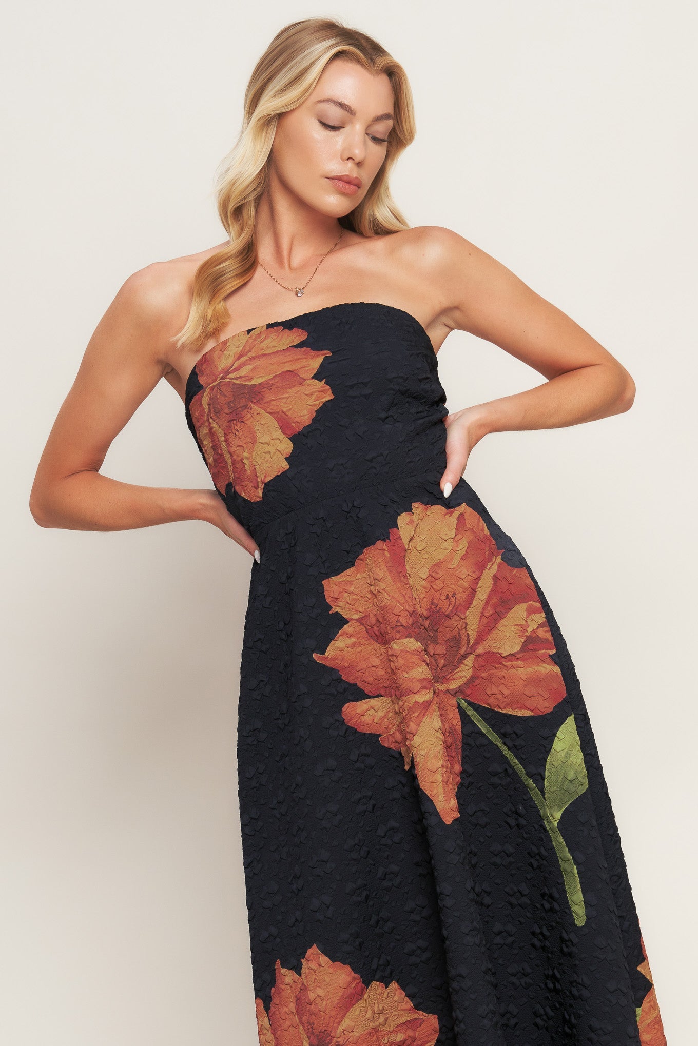 ART NOUVEAU BLOOM BLACK FLORAL MIDI DRESS