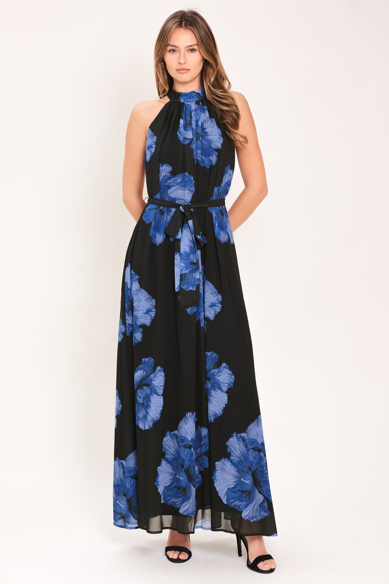 EVENING ORCHARD - BLUE FLORAL HALTER MAXI DRESS