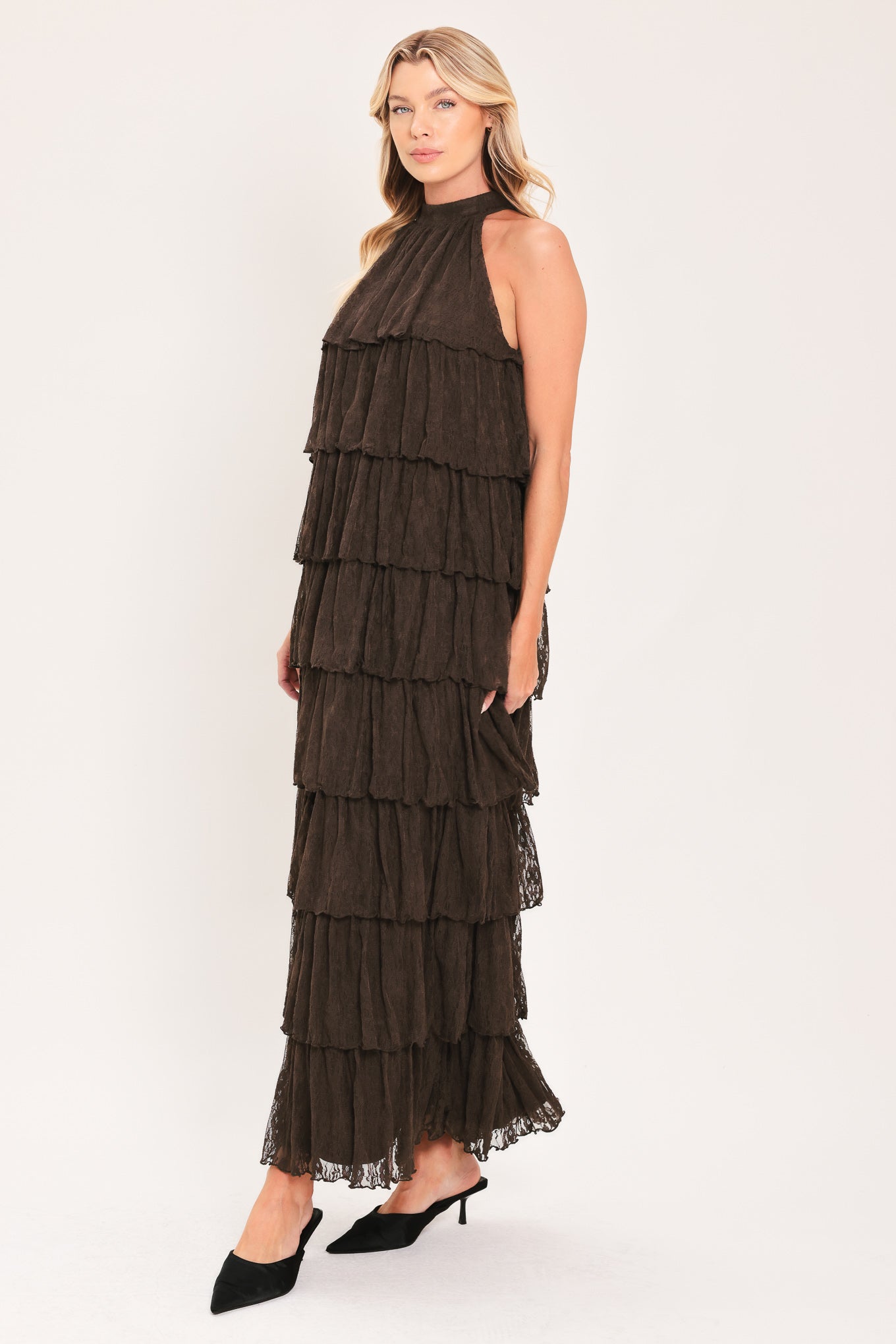 DEEP BROWN LACE TIERED HALTER MAXI DRESS